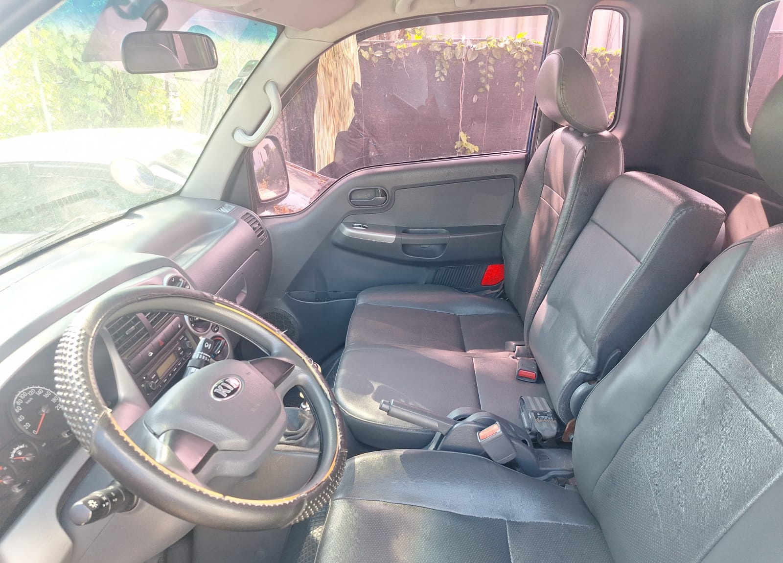 otros vehiculos - CAMION KIA BONGO 3 AÑO  2016  7