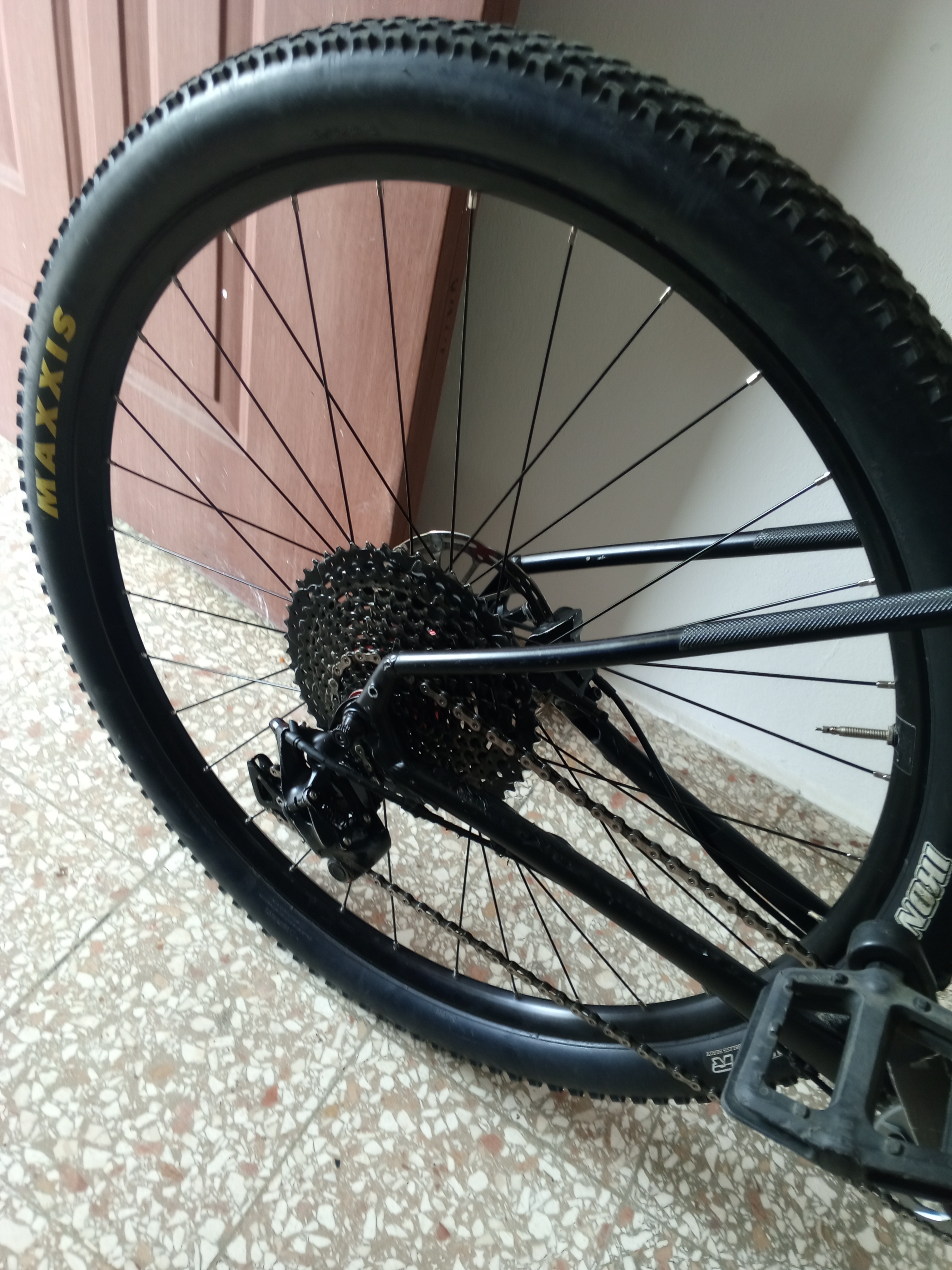 bicicletas y accesorios - Bicicleta specialed  4