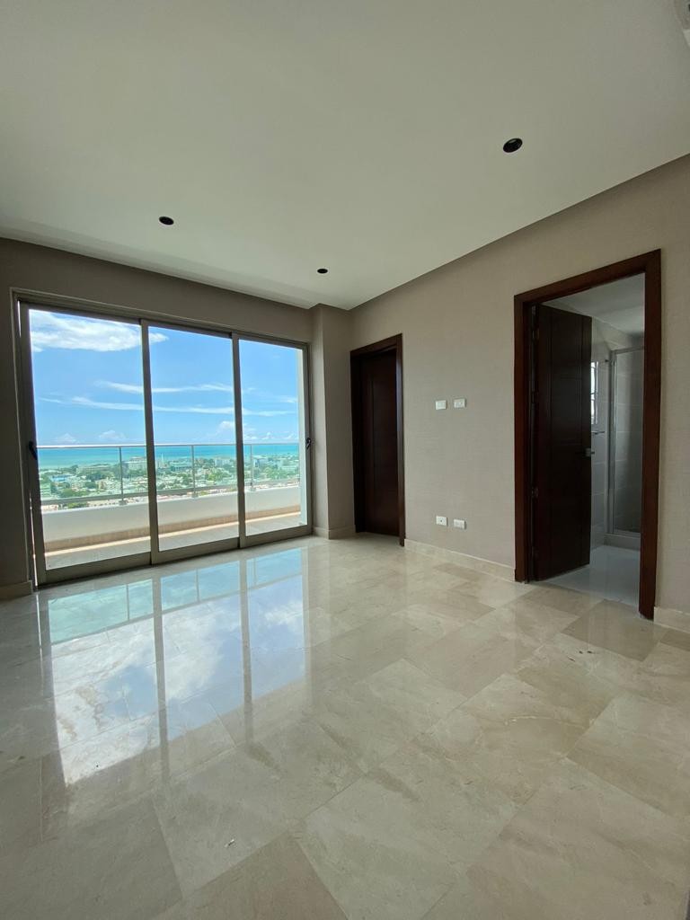 apartamentos - SE VENDE apartamento en La Julia 5