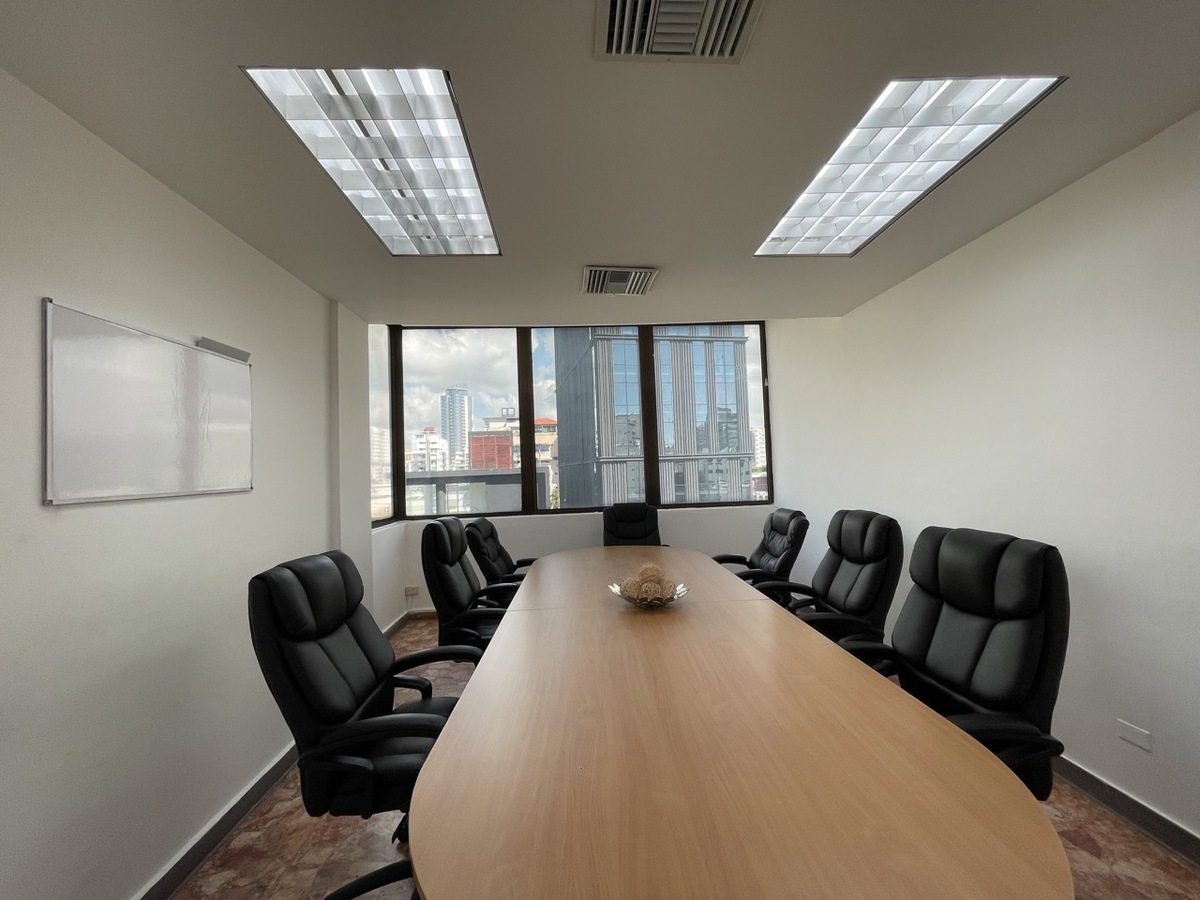 oficinas y locales comerciales - Edificio en Naco con 23 parqueos entrega en 45 dia 9