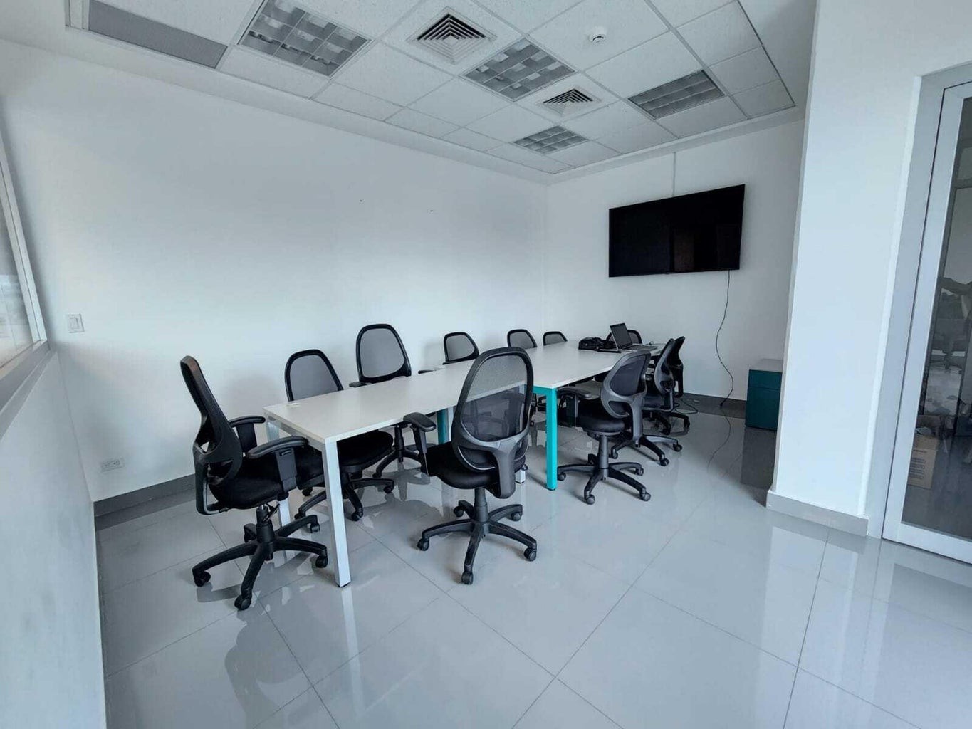 oficinas y locales comerciales - Edificio Corporativo Clase 5 Antisísmico de 5 Pisos de 325 MTS 7