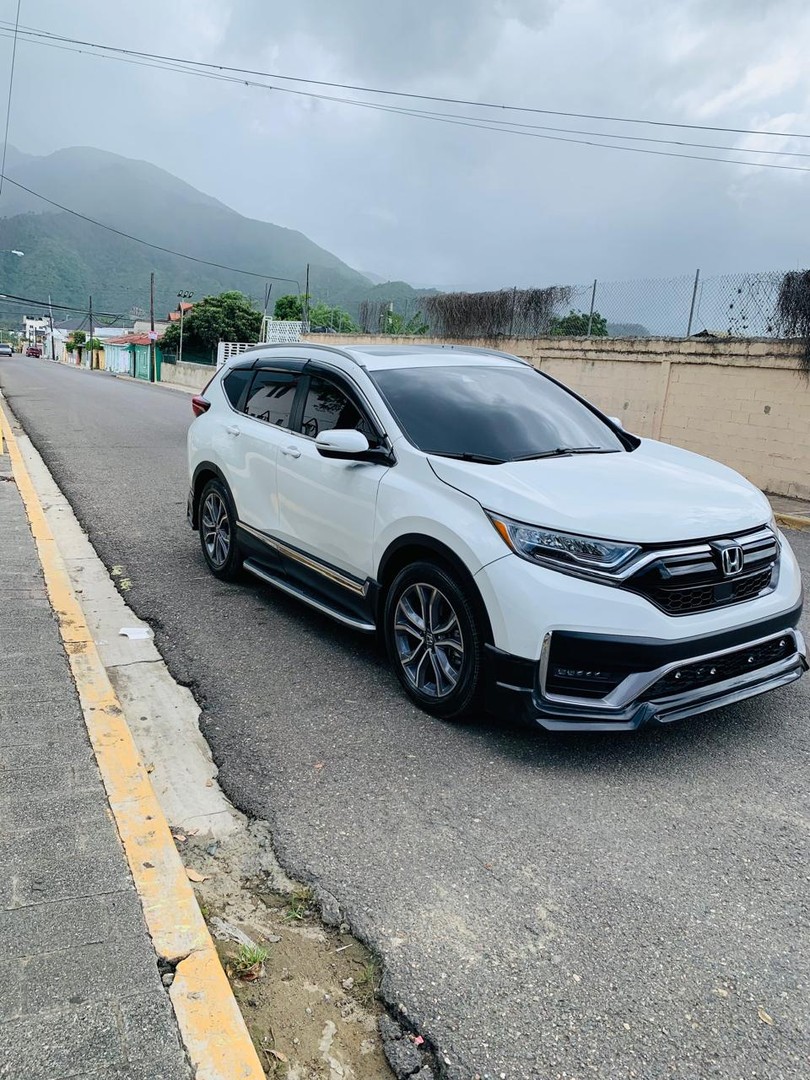 jeepetas y camionetas - CR-V touring año 2022

 6