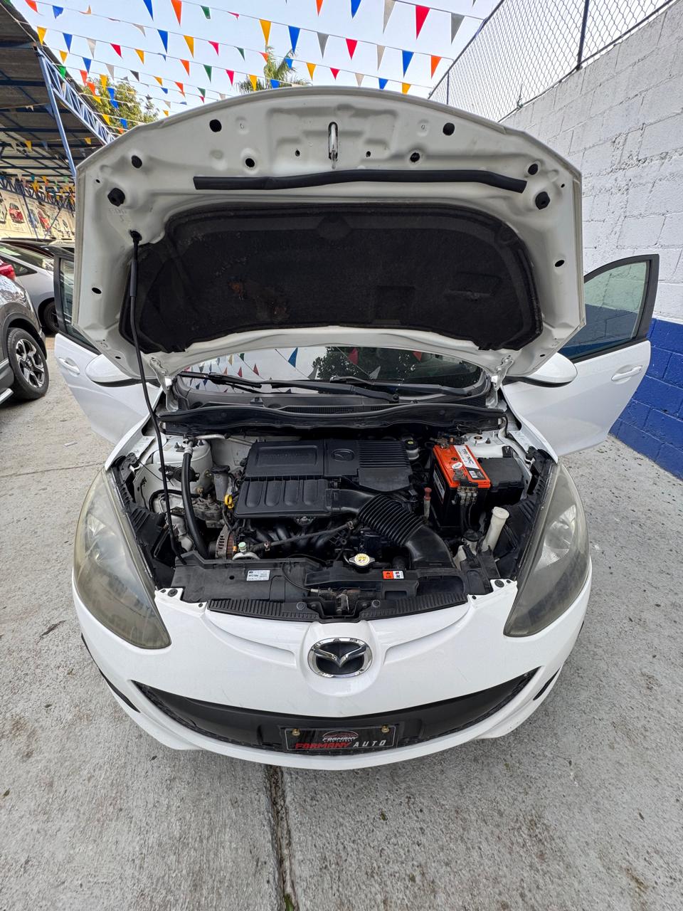 carros - MAZDA DEMIO 9
