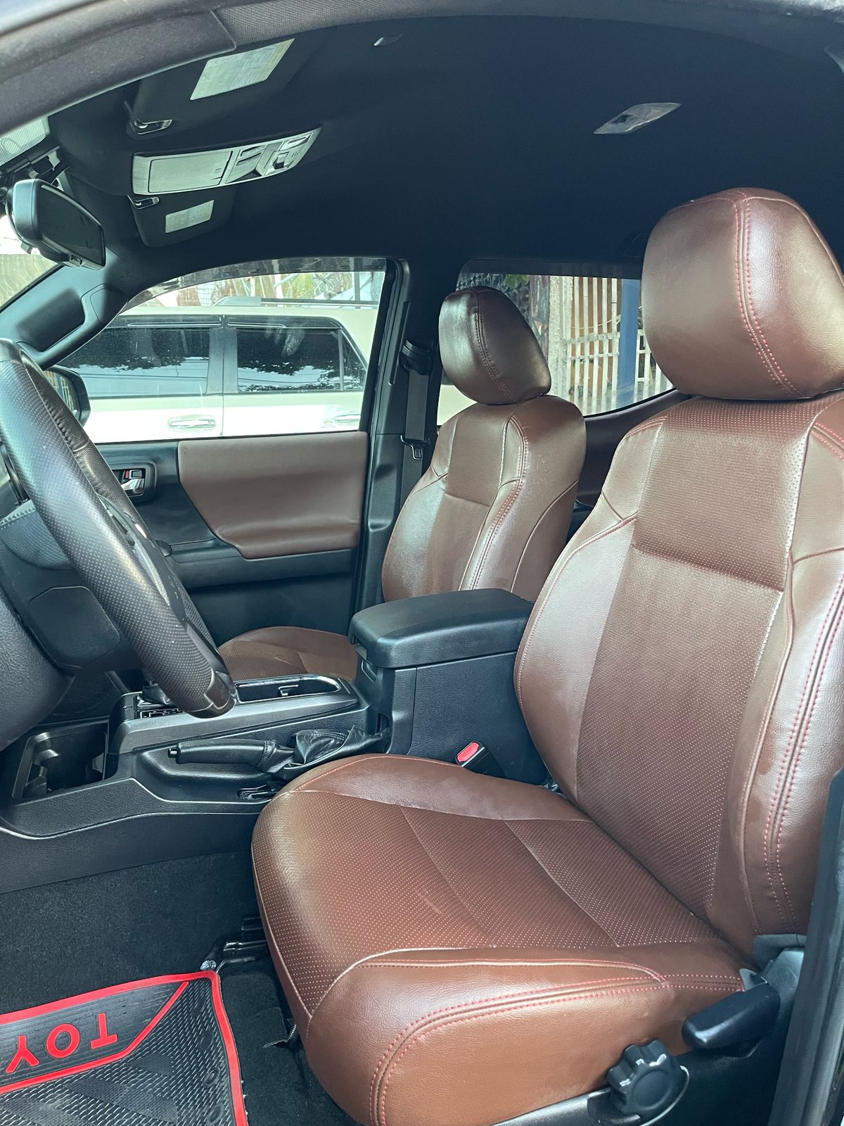 jeepetas y camionetas - 🚨 ¡LA CAMIONETA QUE LO AGUANTA TODO! 🚨
Toyota Tacoma 2019 4x2 7
