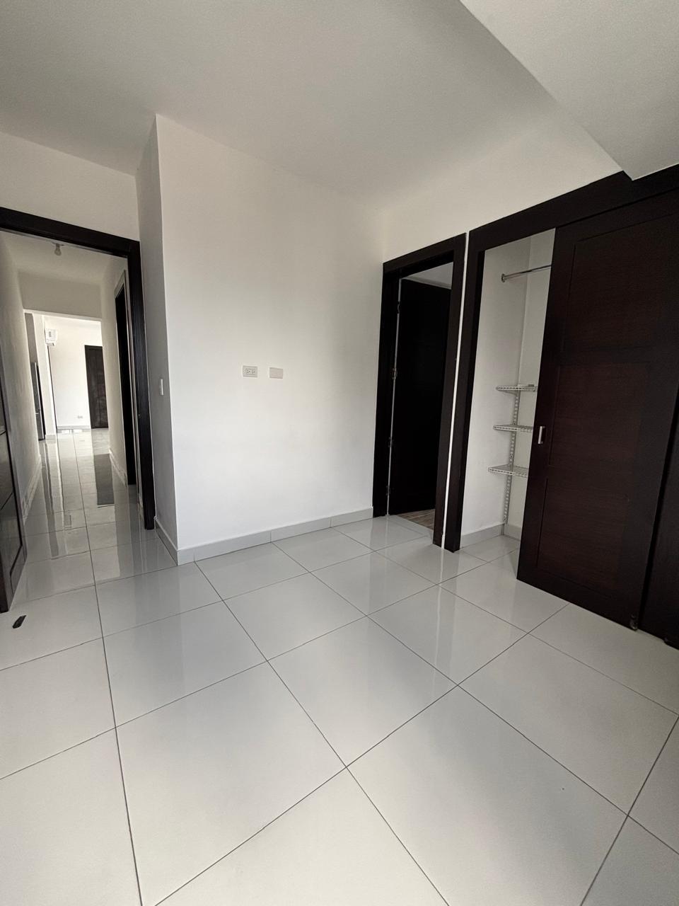 apartamentos - se renta en los cacicazgos  7