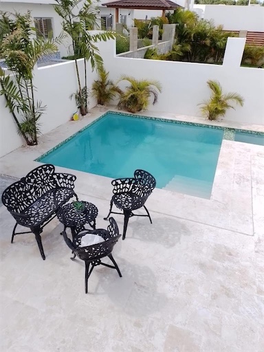 casas vacacionales y villas -  Villa en punta cana con piscina a 2 minutos del downtown zona turística 0