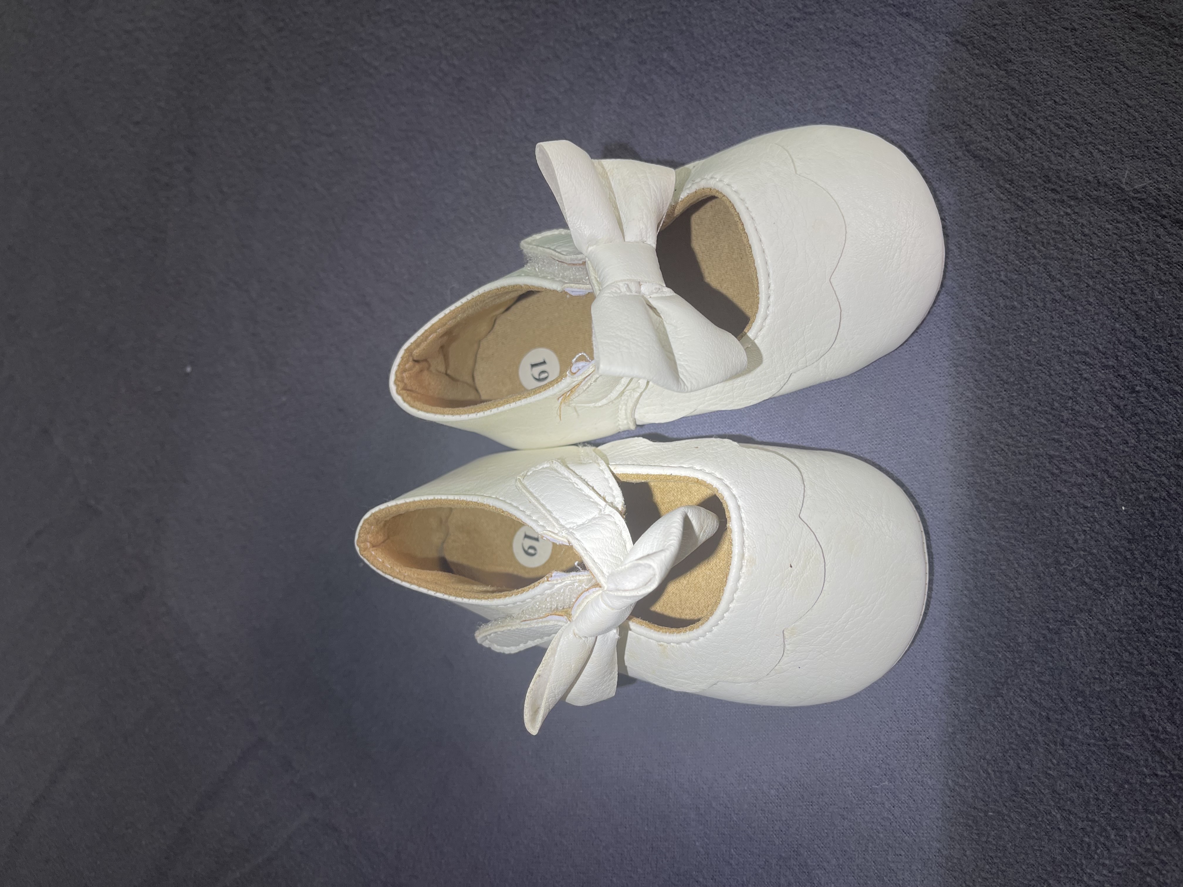 ropa y zapatos - varios zapatitos de niña  6