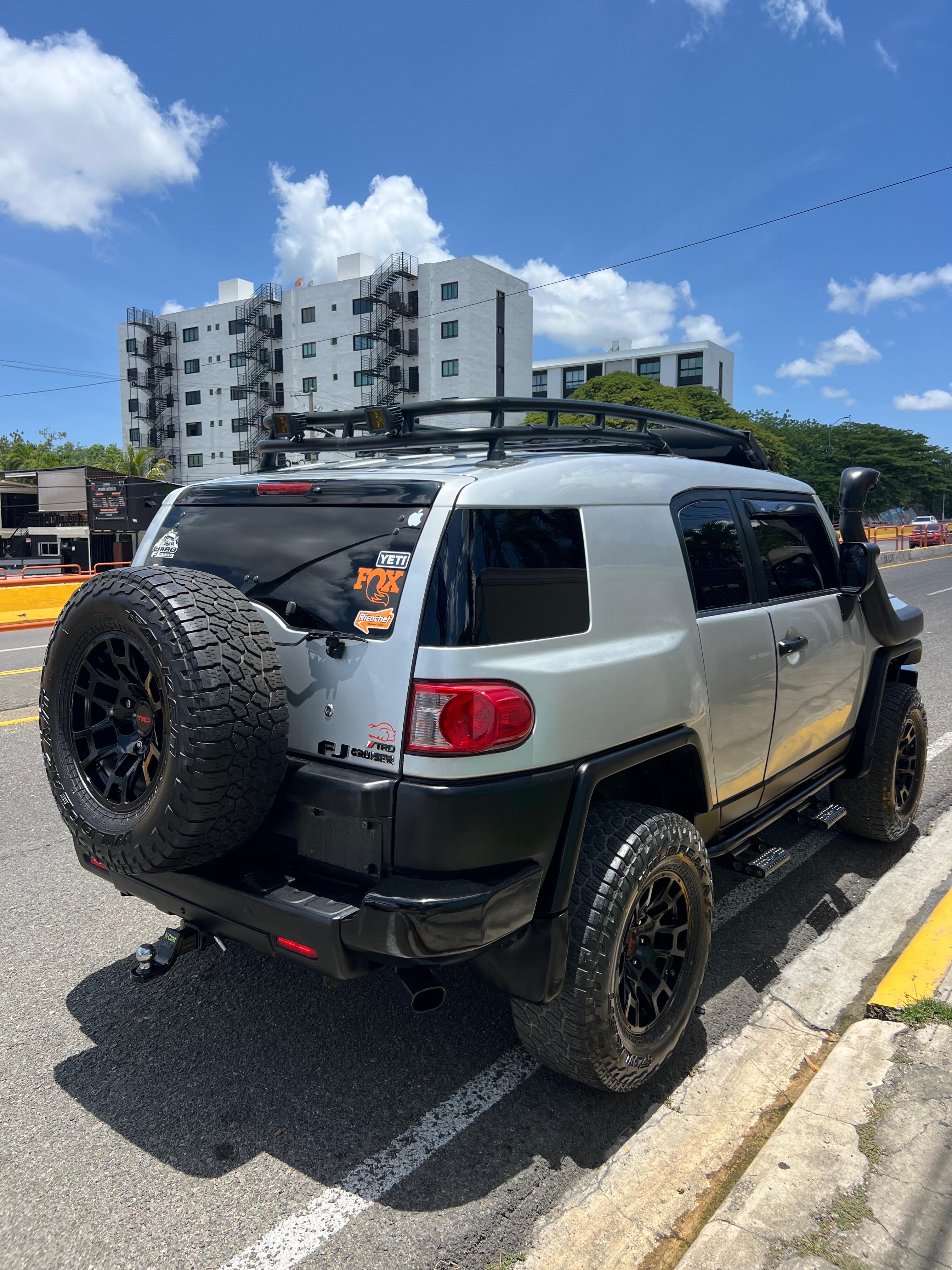 jeepetas y camionetas - Se vende Toyota Fj 2007 2