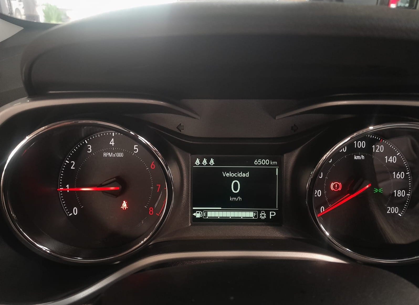 jeepetas y camionetas - CHEVROLET TRACKER LT 2023 con 6500 Kilómetros  6