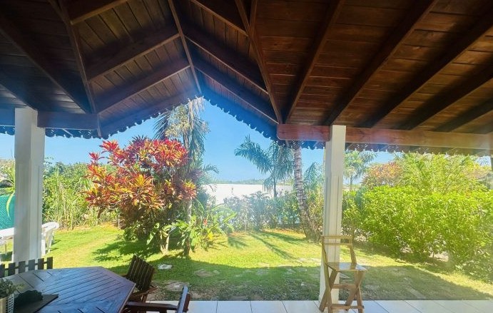 casas - Venta, Villa de 3 Habitaciones Ubicada en el Centro de Las Terrenas, Samaná 2