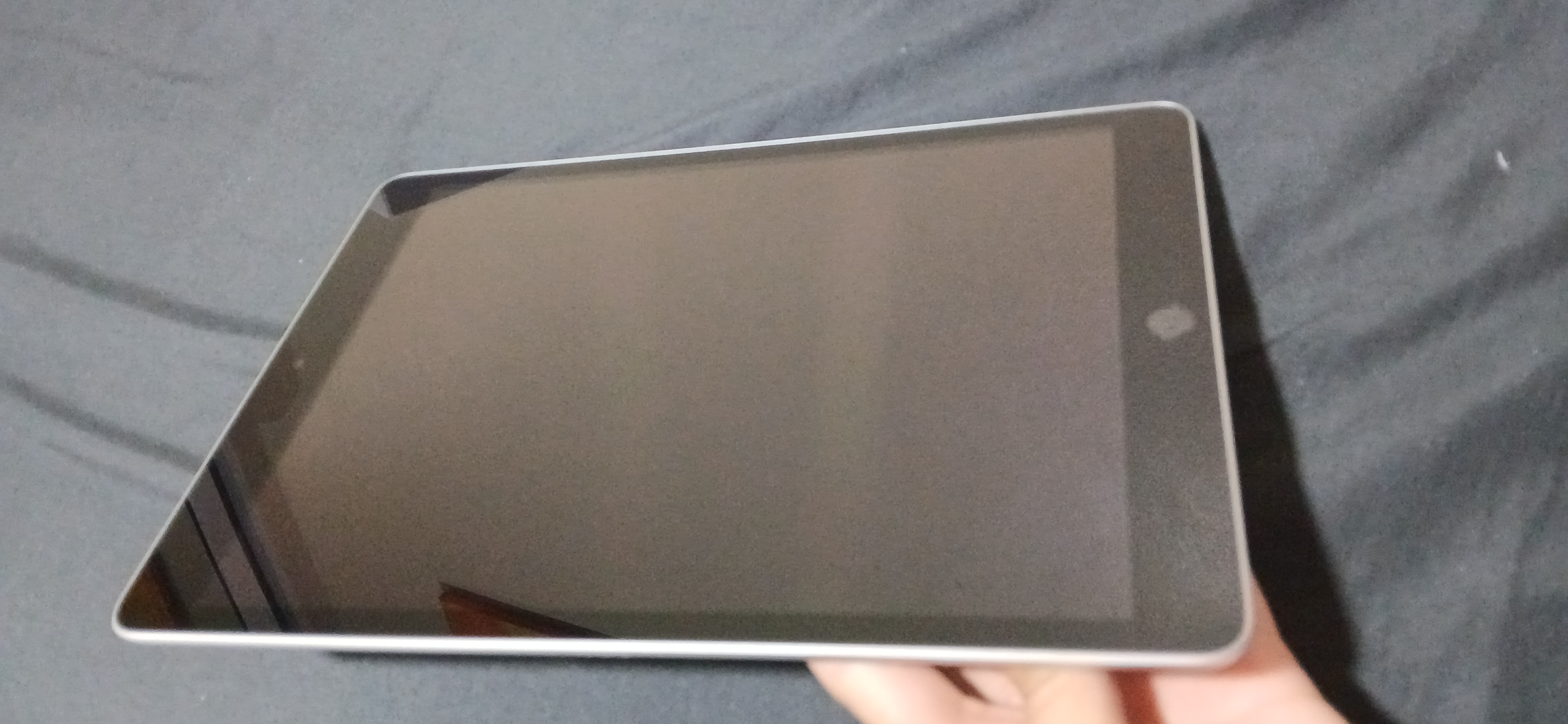 celulares y tabletas - Ipad nueva 9th generación wifi64gb 3