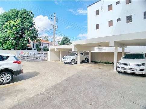 apartamentos - Cuarto nivel de renta en Los Cerros de Gurabo III