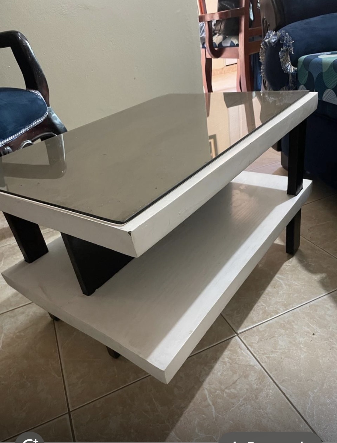 muebles y colchones - juego de mueble en caoba con mesa tope de cristal 25mil negociables  4