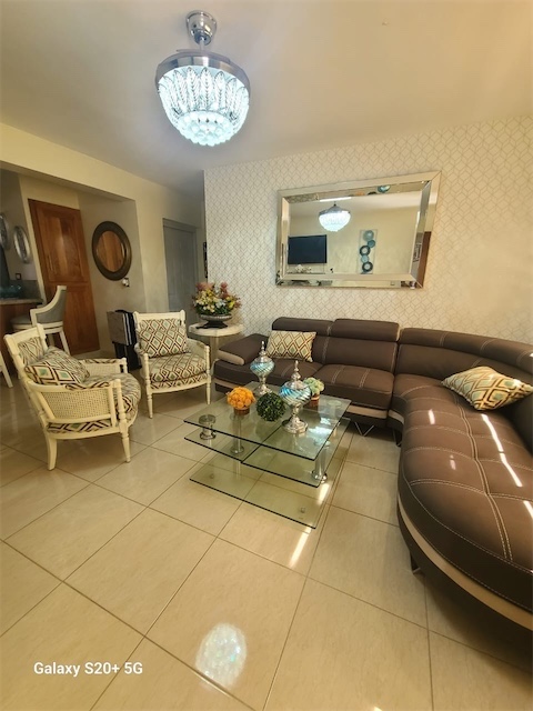 apartamentos - Segundo nivel de venta en Los Jardines metropolitanos 6