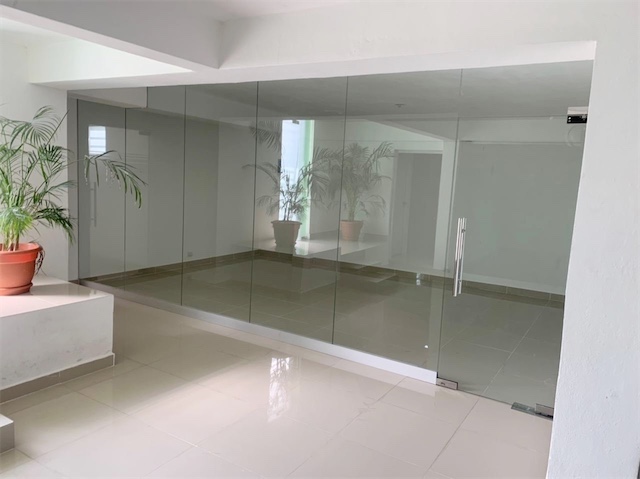 oficinas y locales comerciales - Local quisqueya 1
