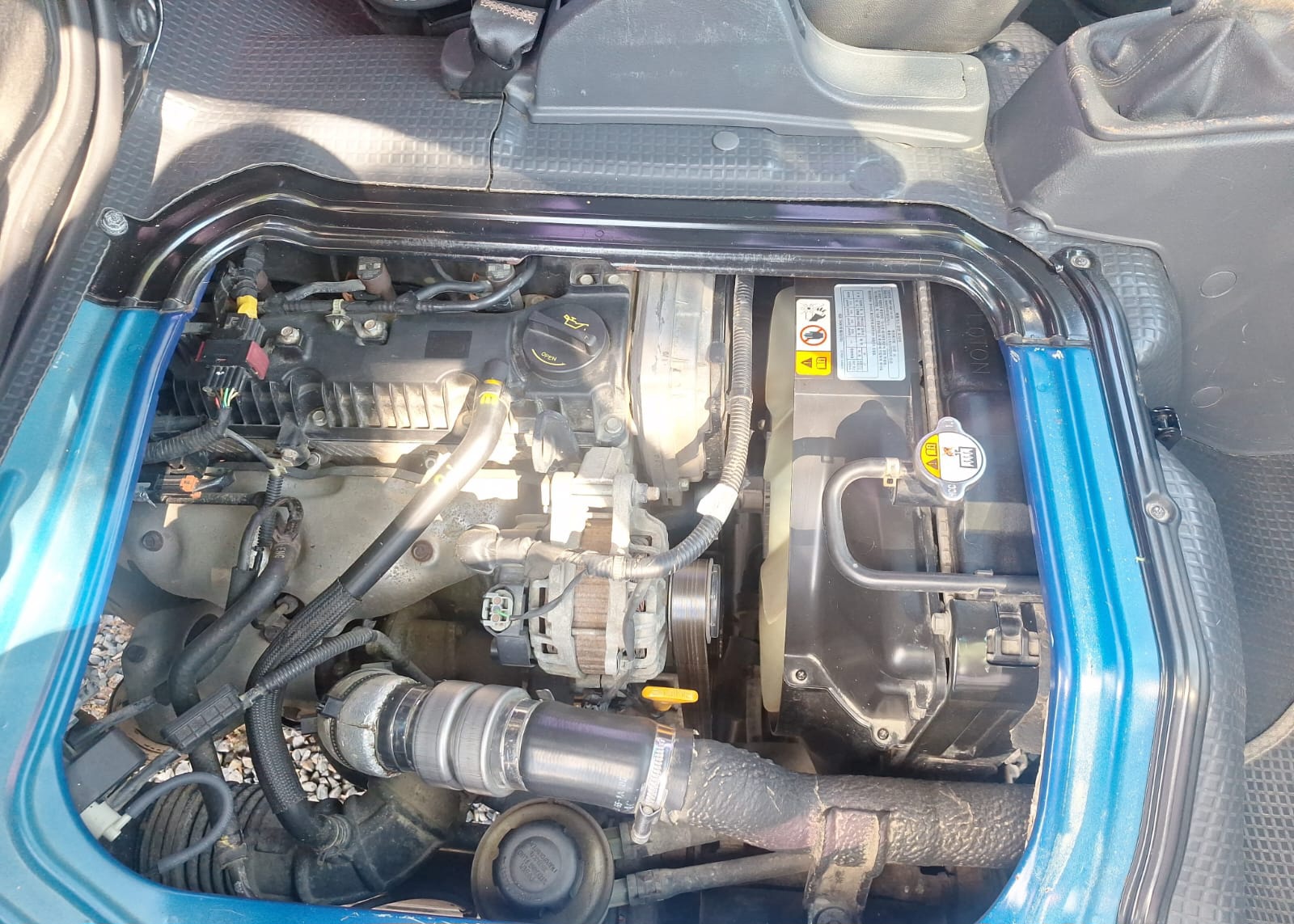 otros vehiculos - CAMION KIA BONGO 3 AÑO  2016  8