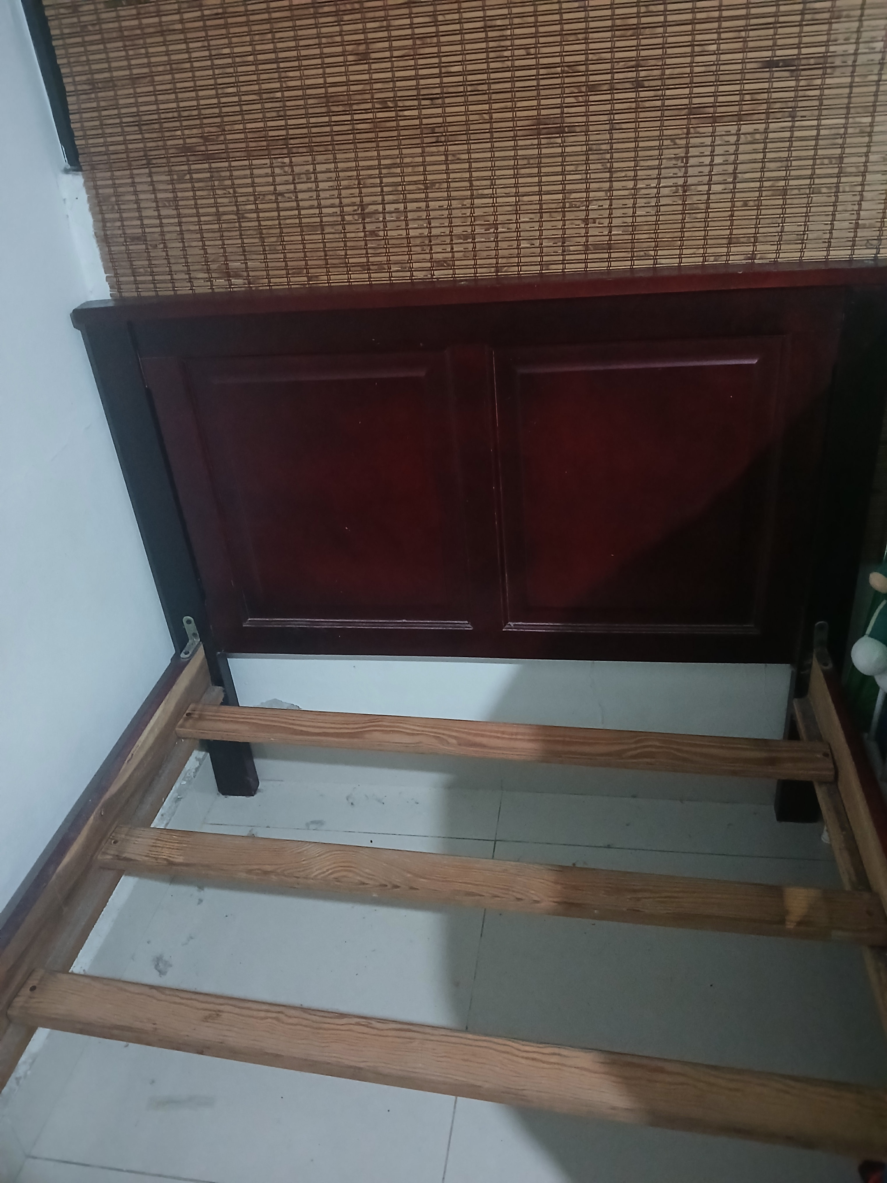 muebles y colchones - Cama Twin, base. Sin colchon 1
