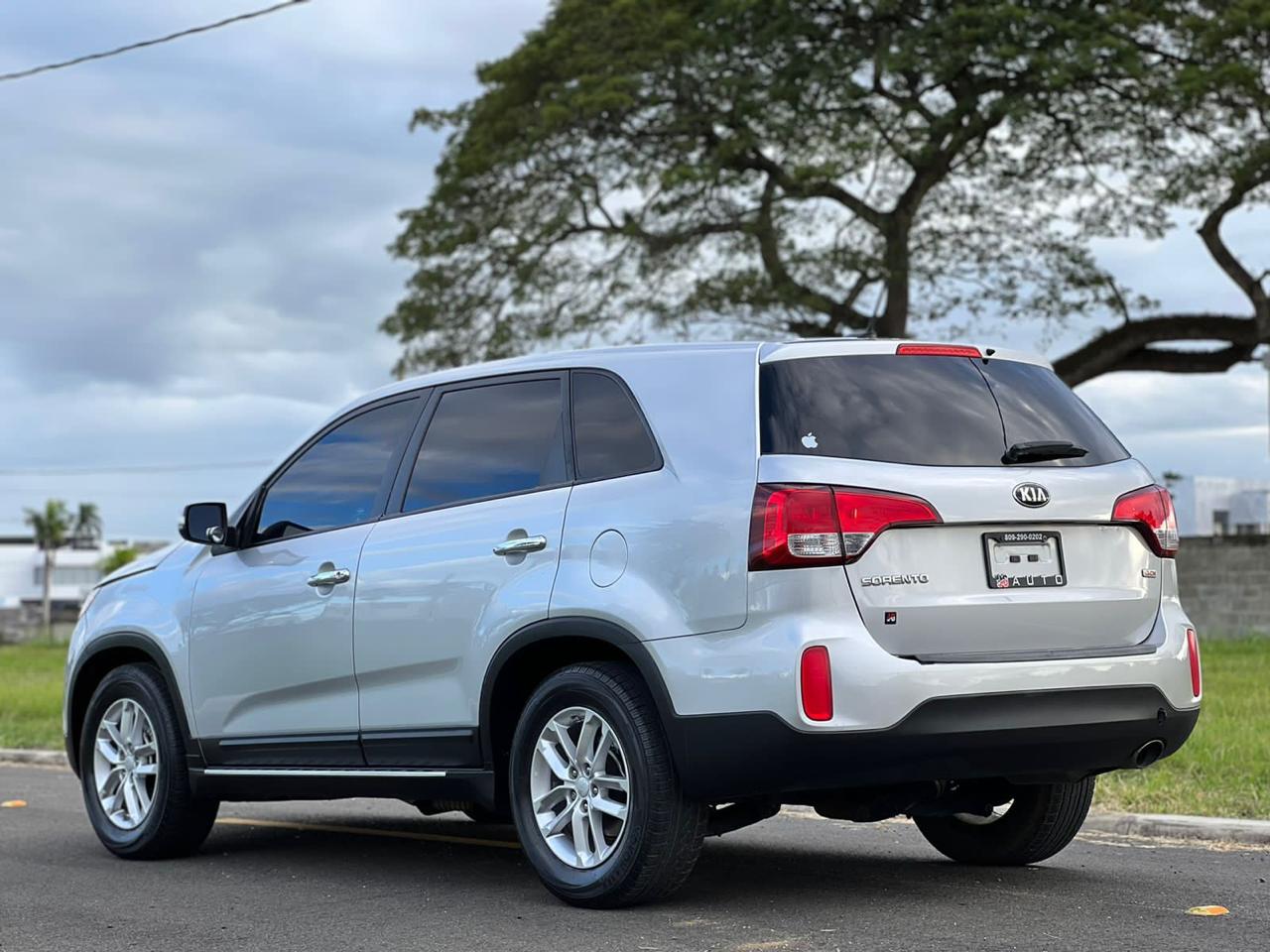 jeepetas y camionetas - kia sorento 2015 1