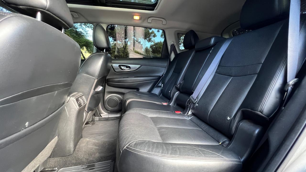 jeepetas y camionetas - Nissan X-Trail 2017 kilometraje original 1