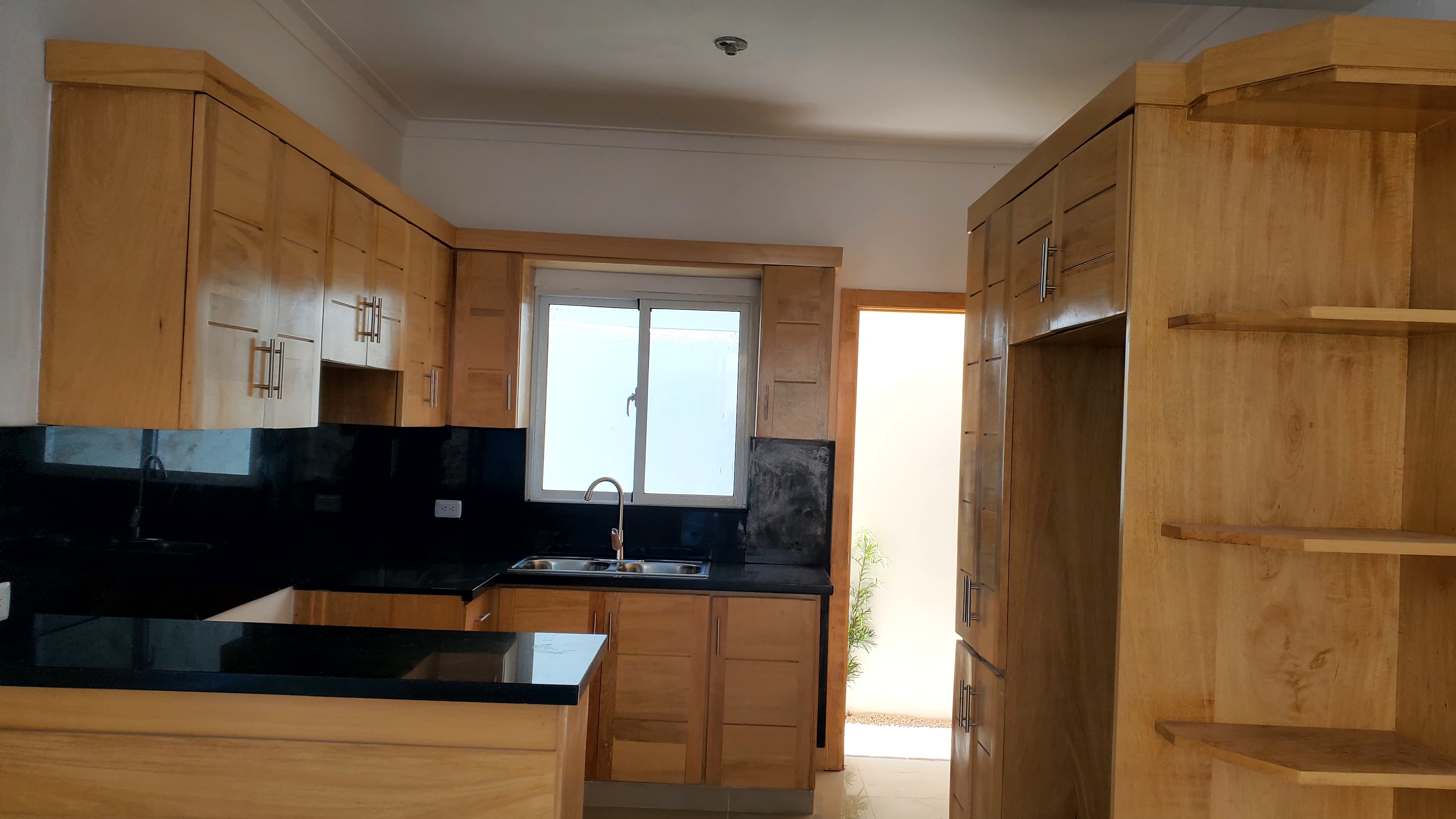 casas - Casas en Proyecto Cerrado, Aut. San Isidro, Amelia 0