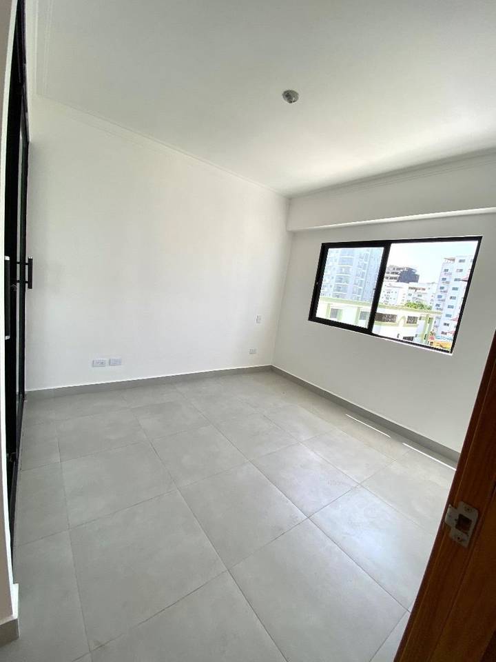 apartamentos - Apartamento en alquiler en Evaristo Morales  2