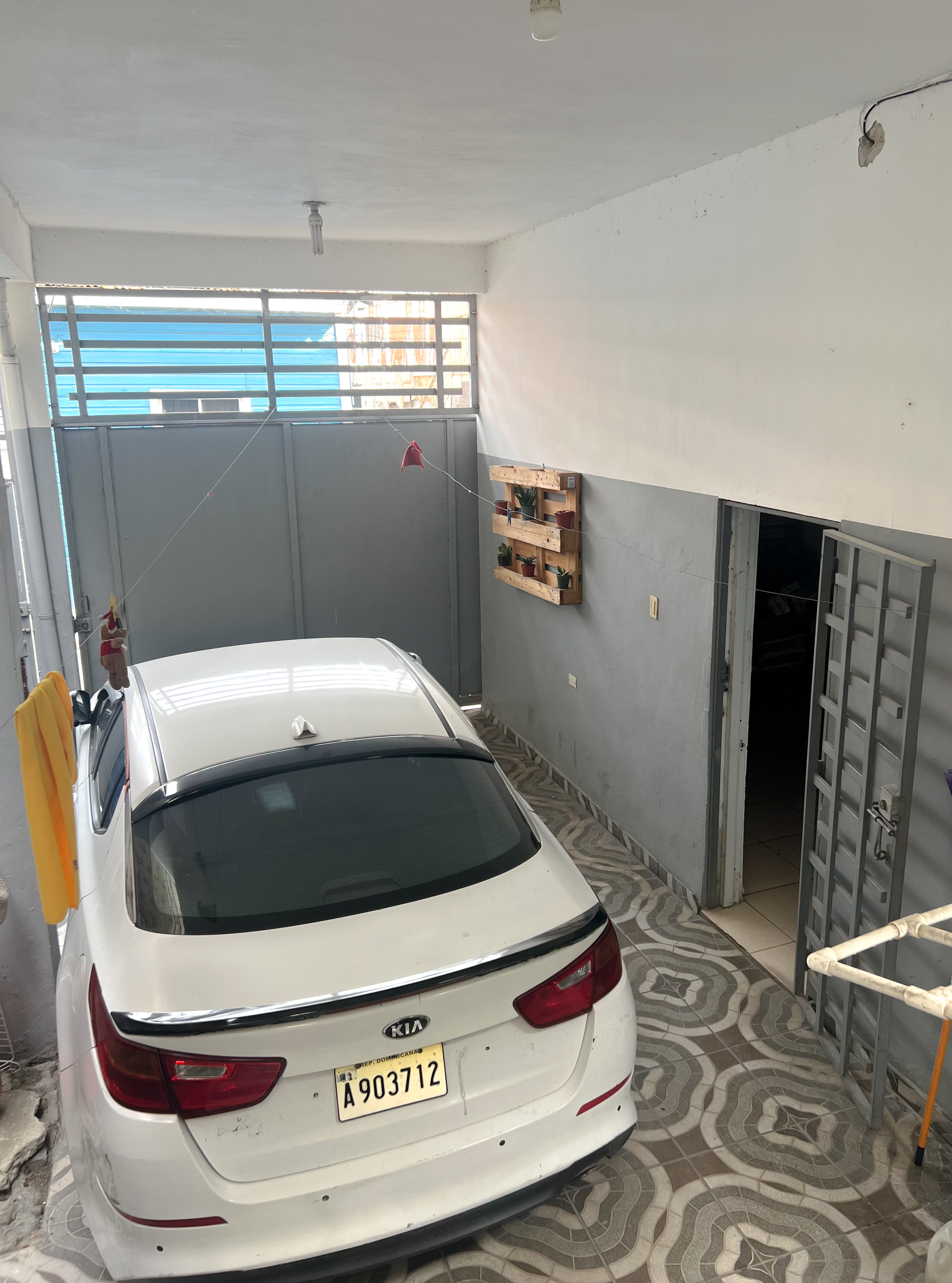 casas - SE VENDE CASA CON LOCALES COMERCIALES  8