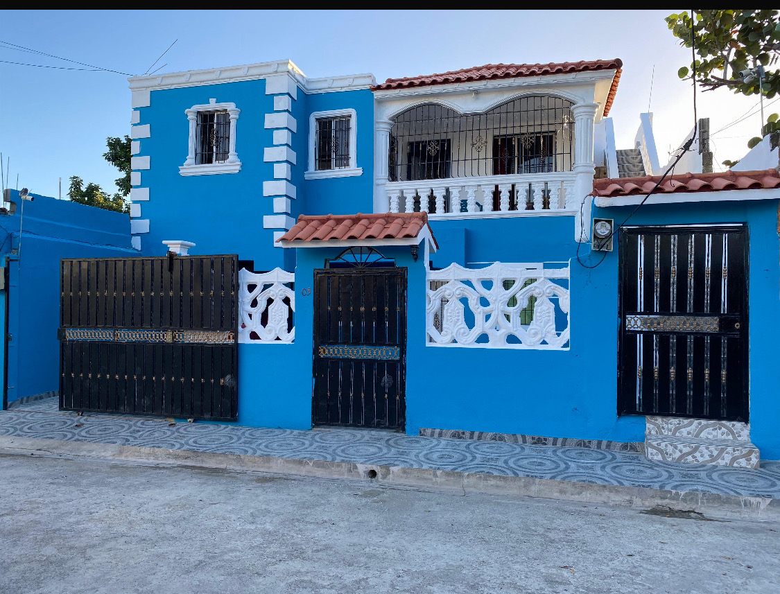 casas - casa de dos niveles oportunidad ciudad kolosal autopista de san Isidro Amalia  1