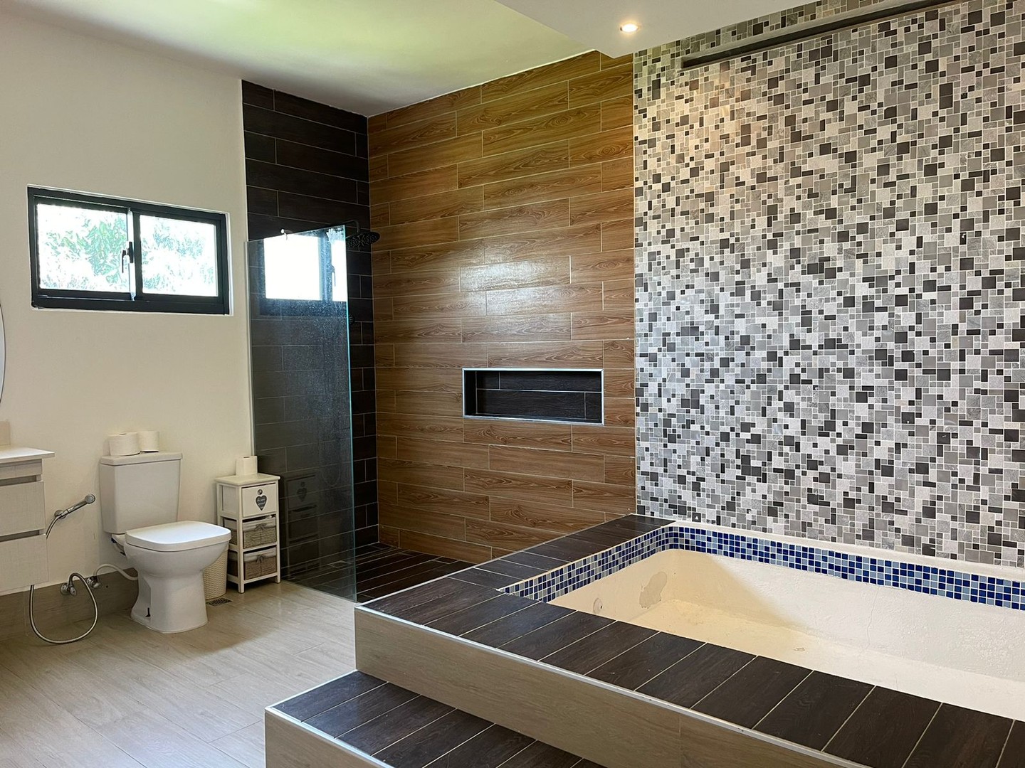 casas - Venta de casa en arroyo Hondo III 6