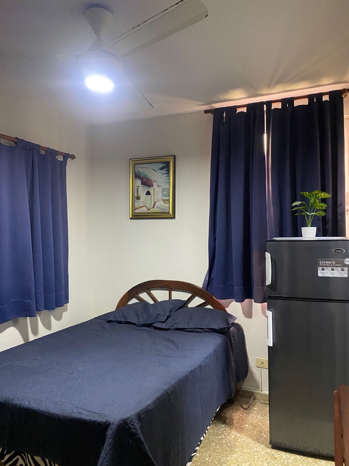 apartamentos - Alquiler Estudio Amueblado, Zona Colonial 0
