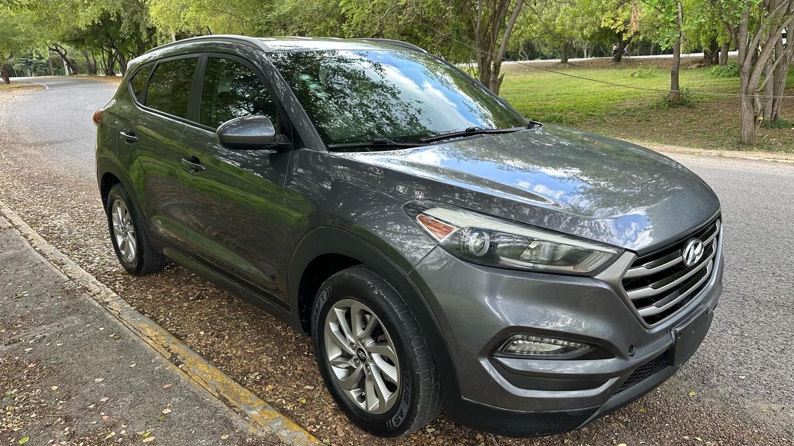 jeepetas y camionetas - Hyundai Tucson  1