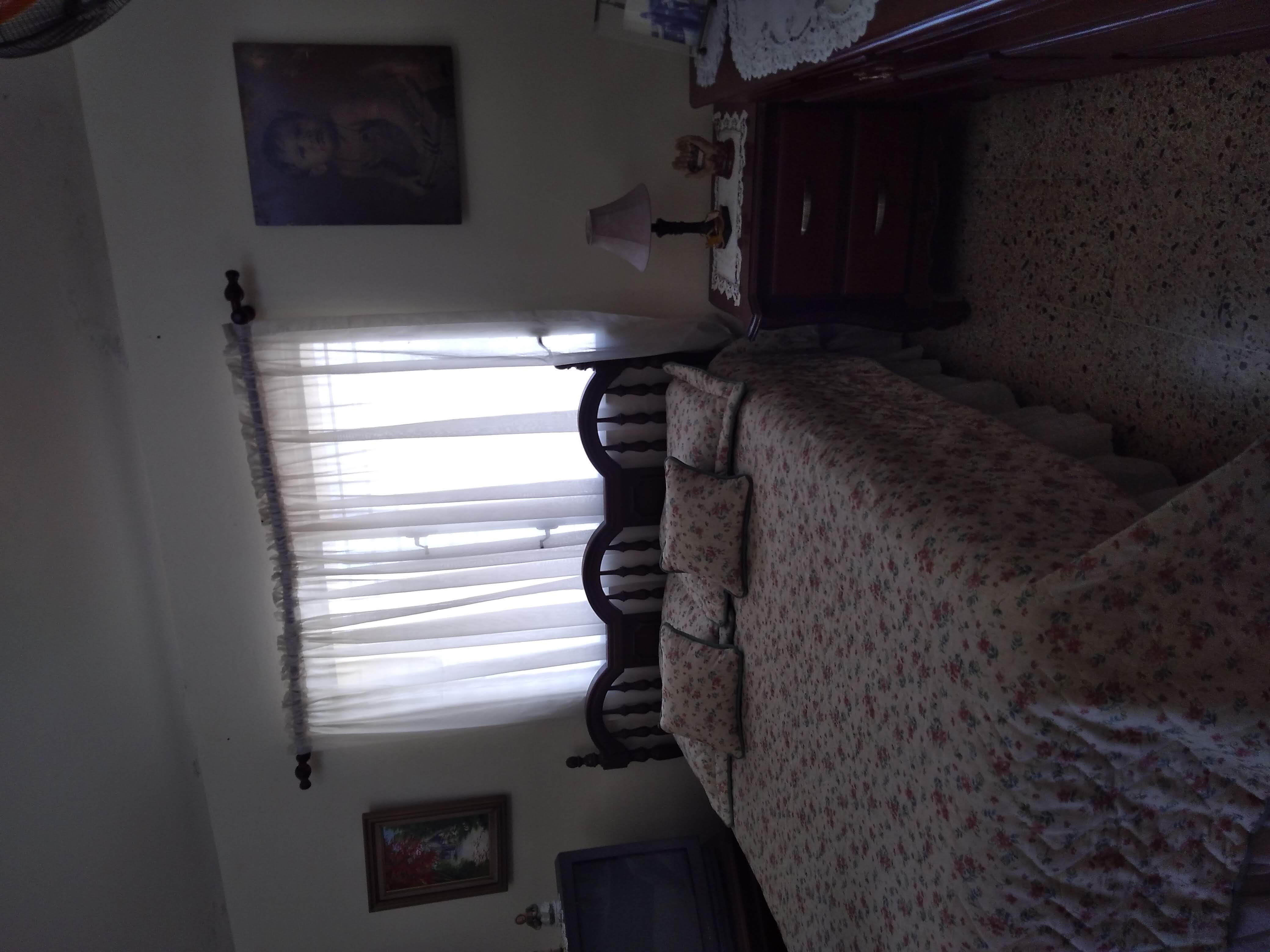 casas - Vendo casa de 2 niveles en urbanización Fernández  2