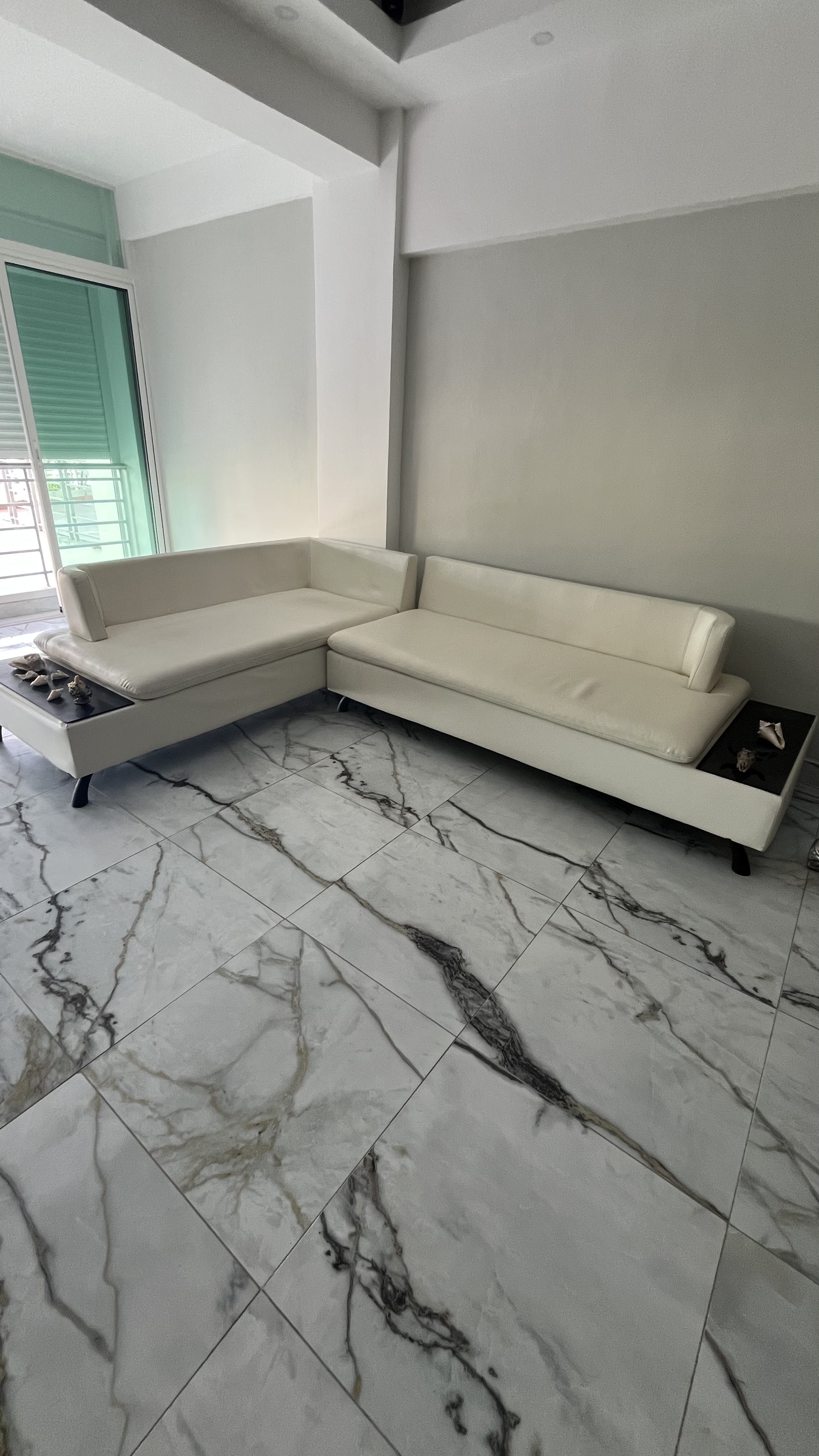 muebles y colchones - Mueble Seccional de oportunidad por motivo de viaje RD$55,000 4