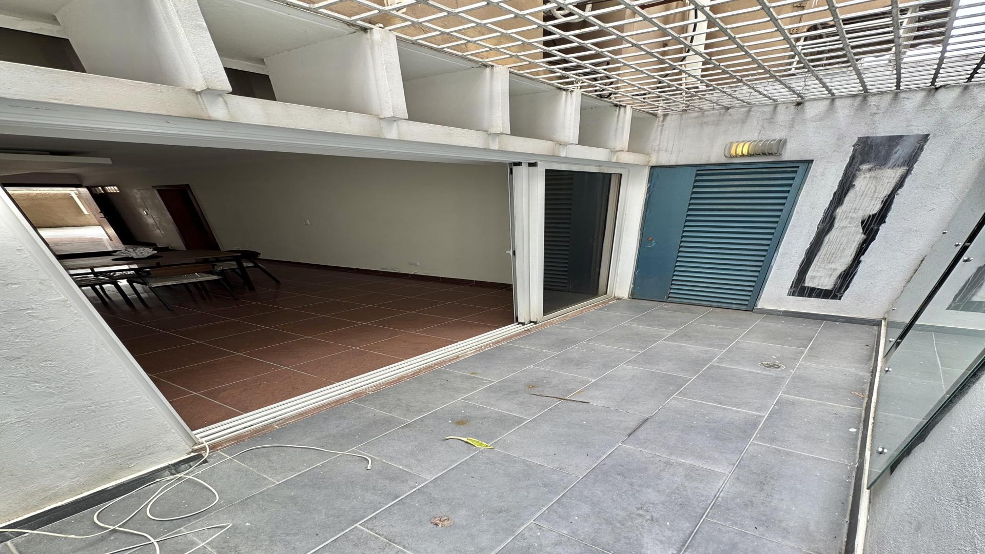 otros inmuebles - Townhouse en Piantini 4