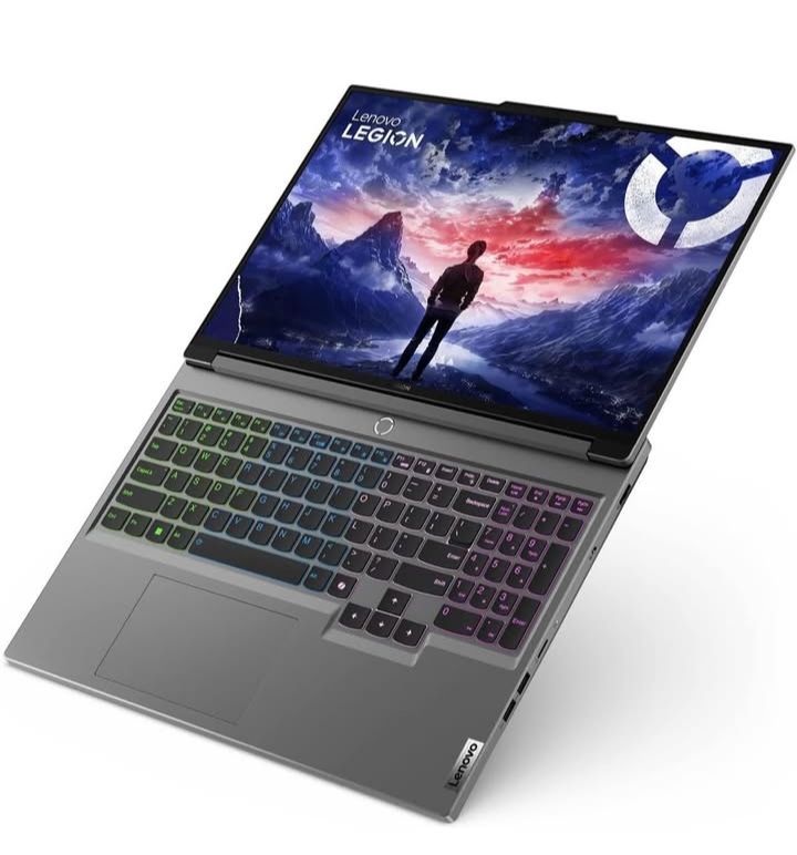 computadoras y laptops - Lenovo Legión 5, Pant 16", Core i9-14900HX, 32GB RAM, 1TB SSD, Nvidia RTX 4070 3