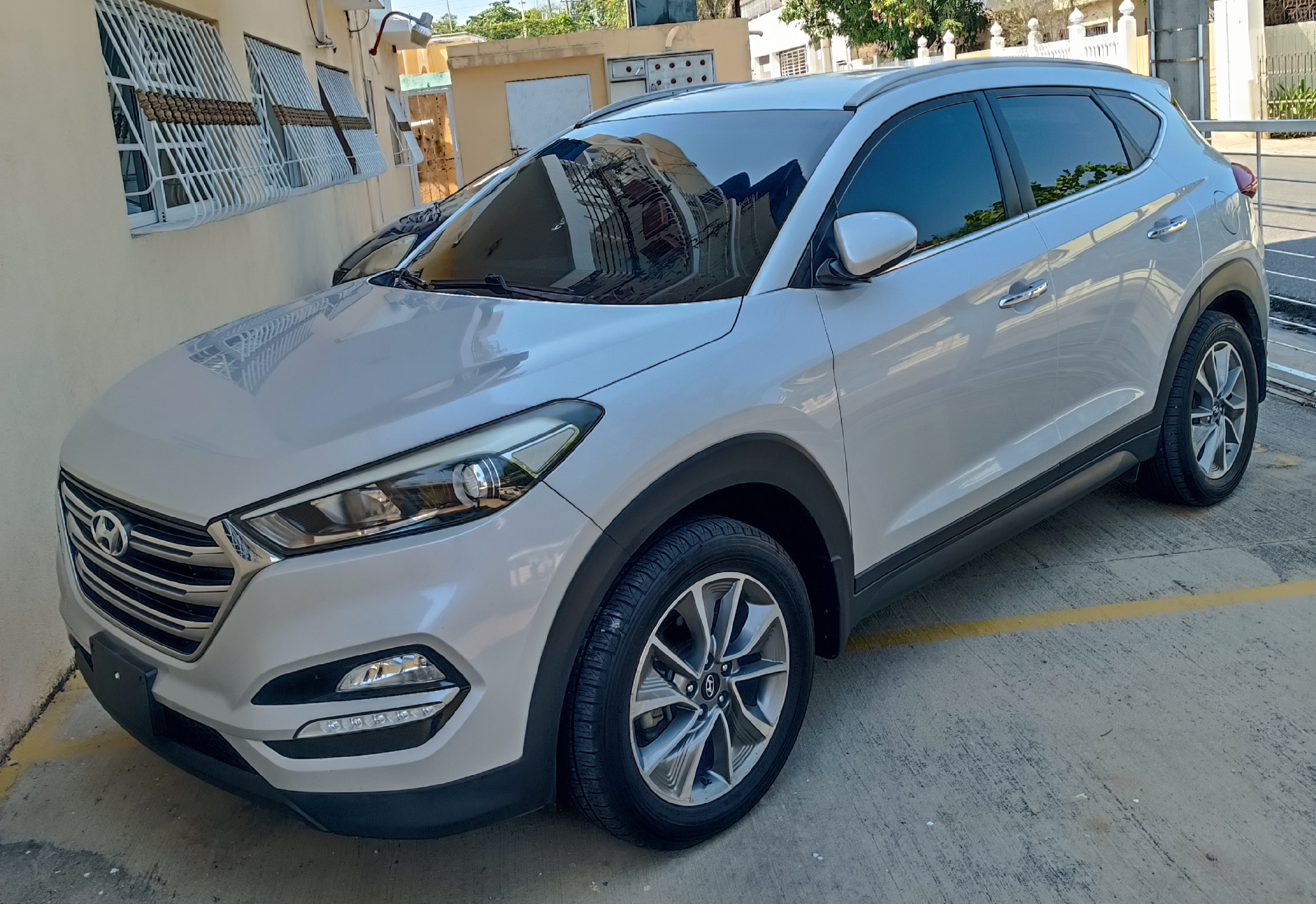 jeepetas y camionetas - Hyundai Tucson 2018 (de la casa)  0