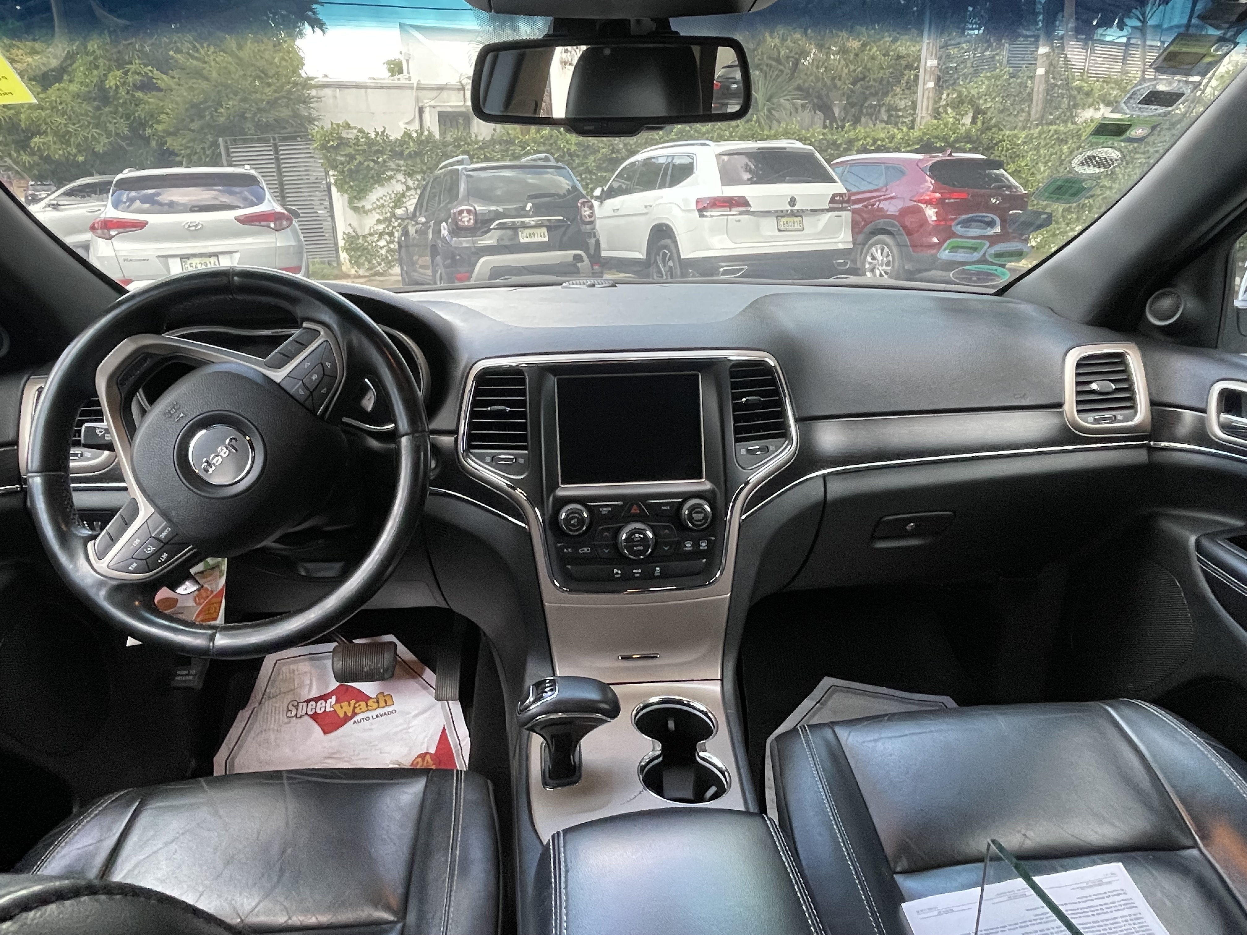 jeepetas y camionetas - JEEP GRAND CHEROKEE LIMITED 4X 4