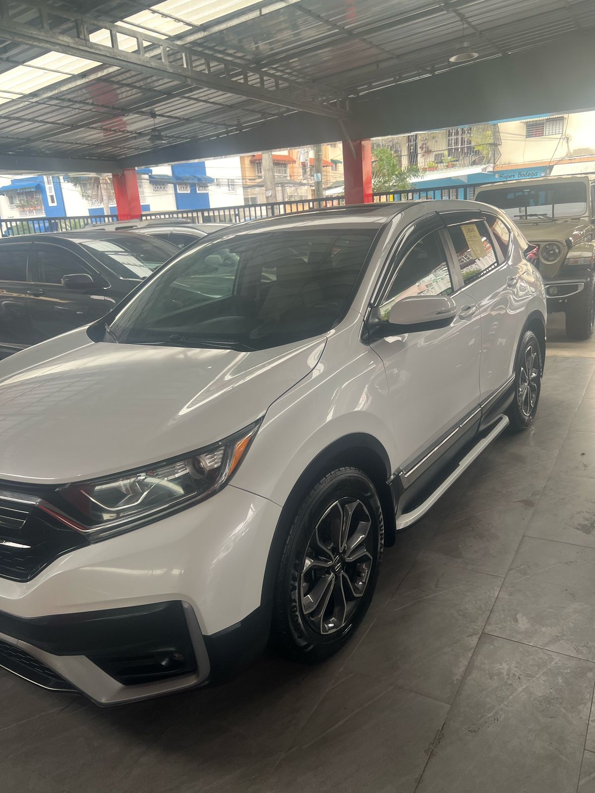 jeepetas y camionetas - CRV BLANCA 2022 EXL  INTERIOR CREMA NITIDA 2
