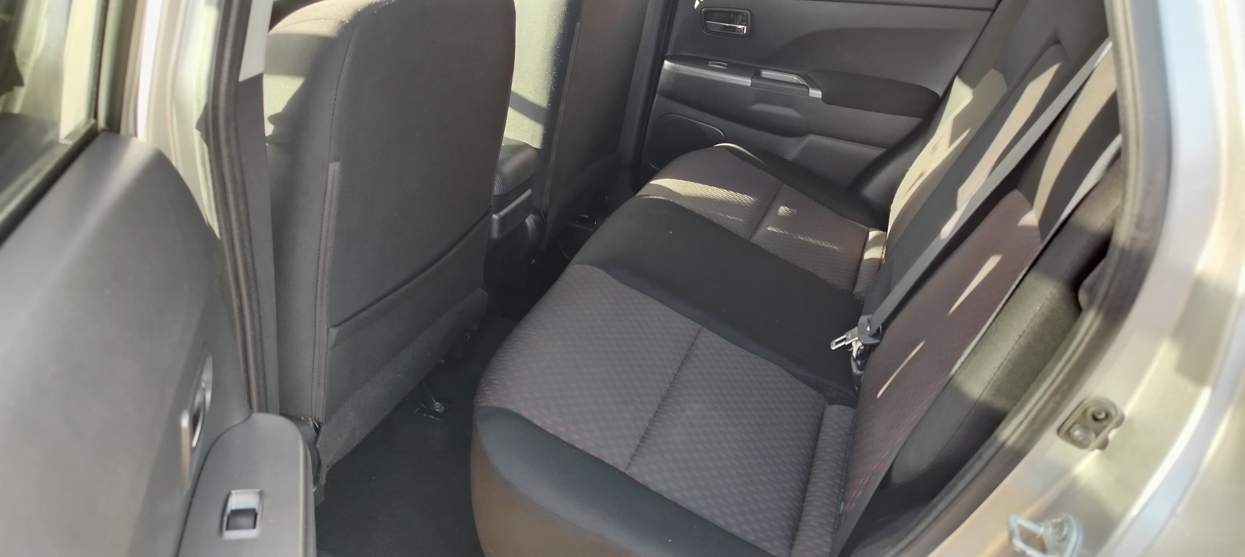 jeepetas y camionetas - Mitsubishi Outlander Sport 2019 6