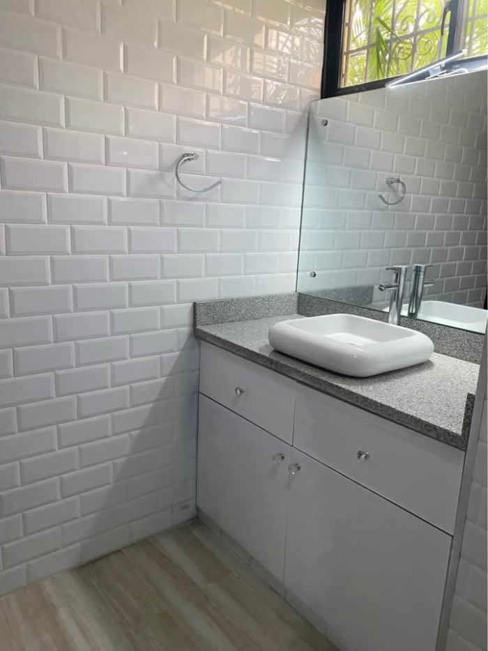 apartamentos - Apartamento en Venta en el Millon Primer Nivel  6