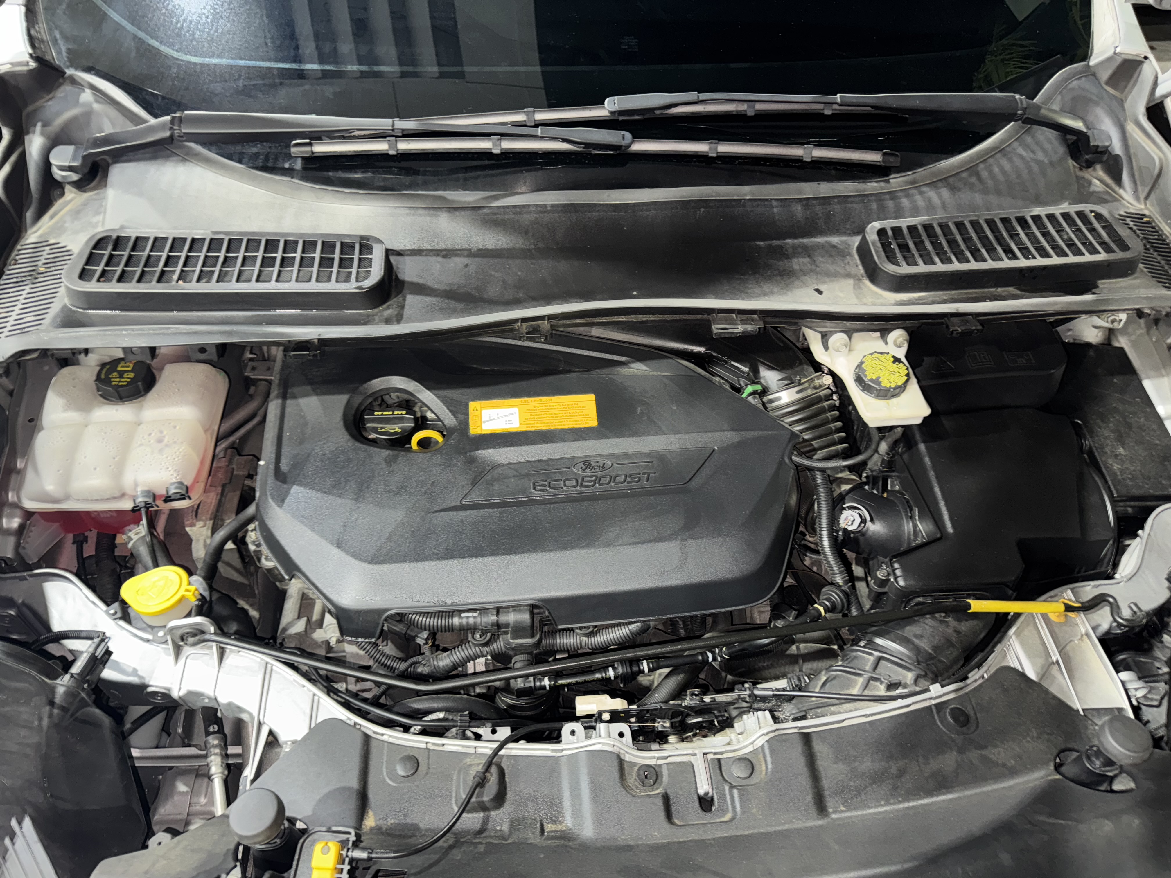 jeepetas y camionetas - Ford Escape 2016 Negociable 4