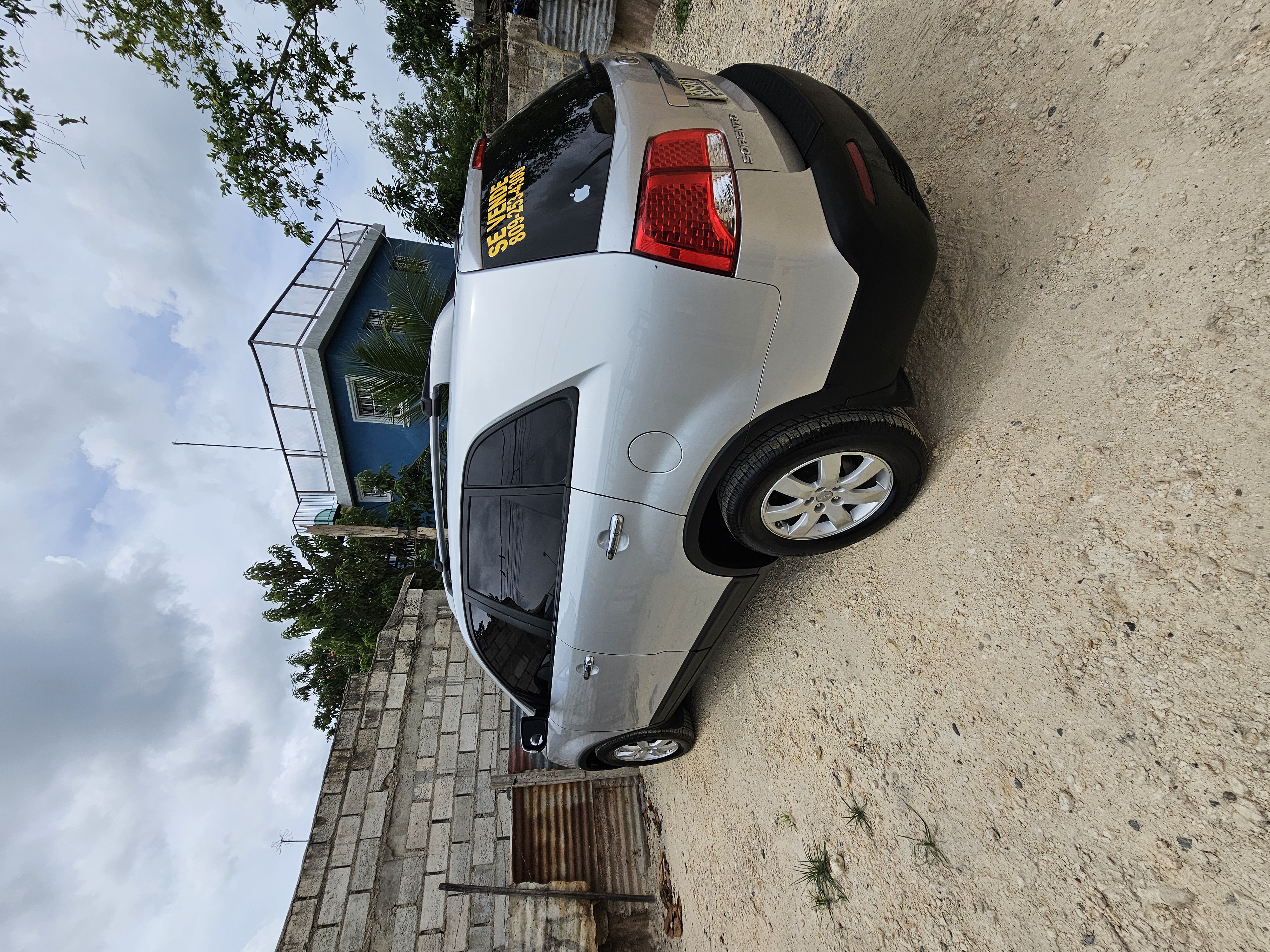 jeepetas y camionetas - KIA SORENTO 2012 LX 4