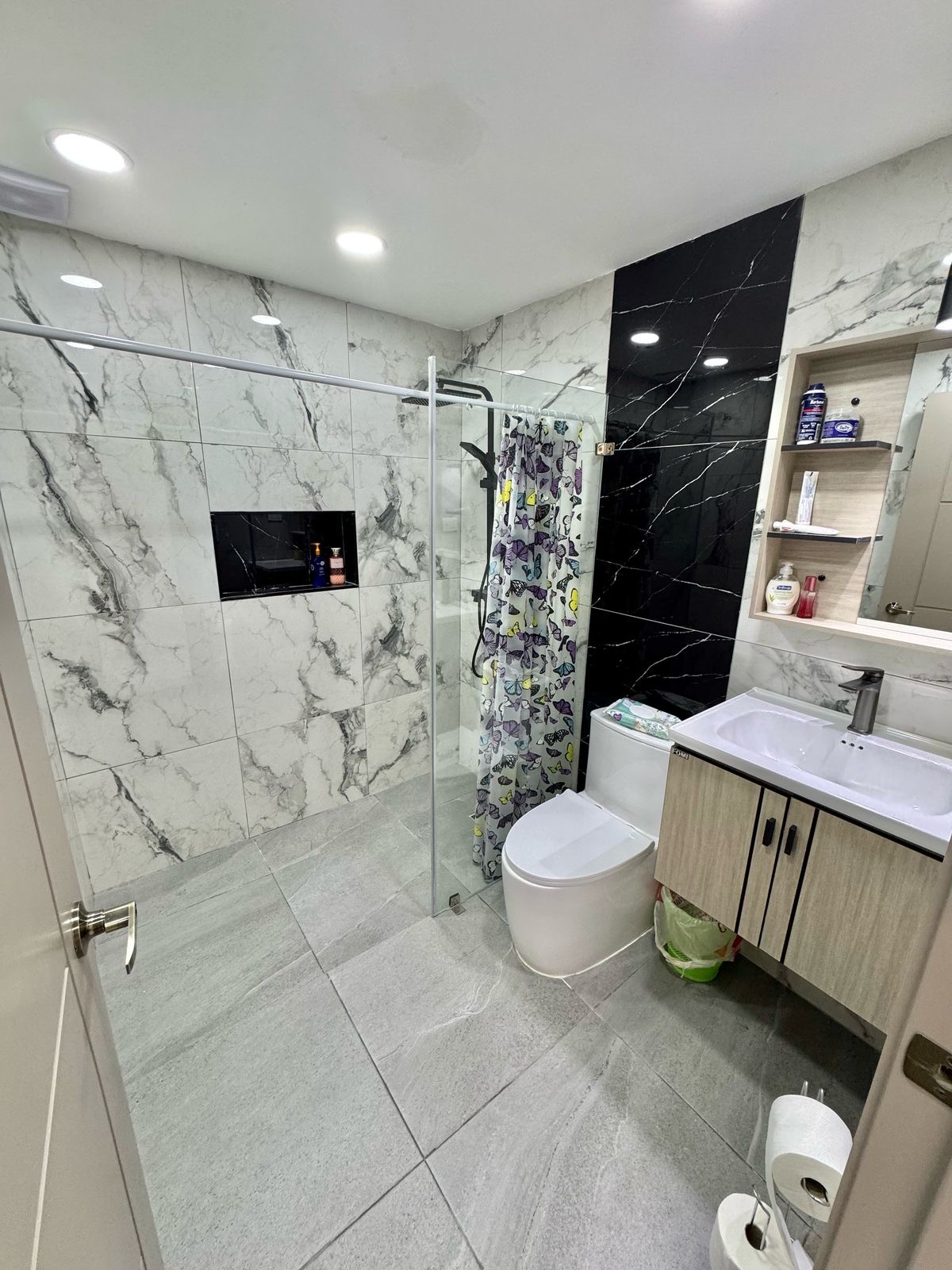 apartamentos - Vendo tercer nivel renacimiento dos hab dos baños  9