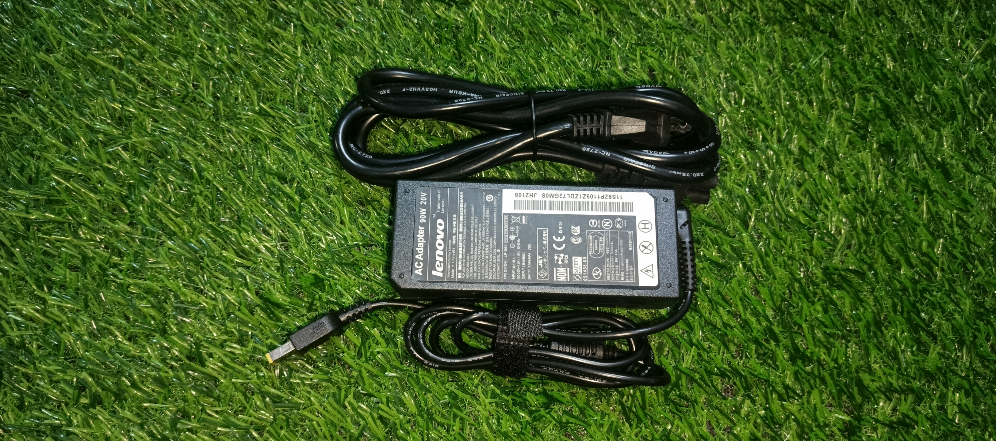 computadoras y laptops - Cargador USB Lenovo 2