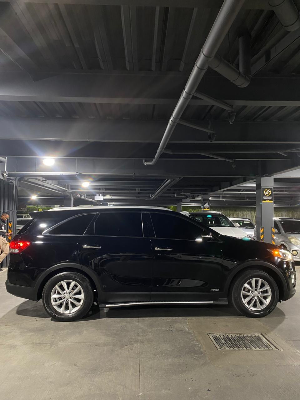 otros vehiculos - Kia sorento LX 2017 2
