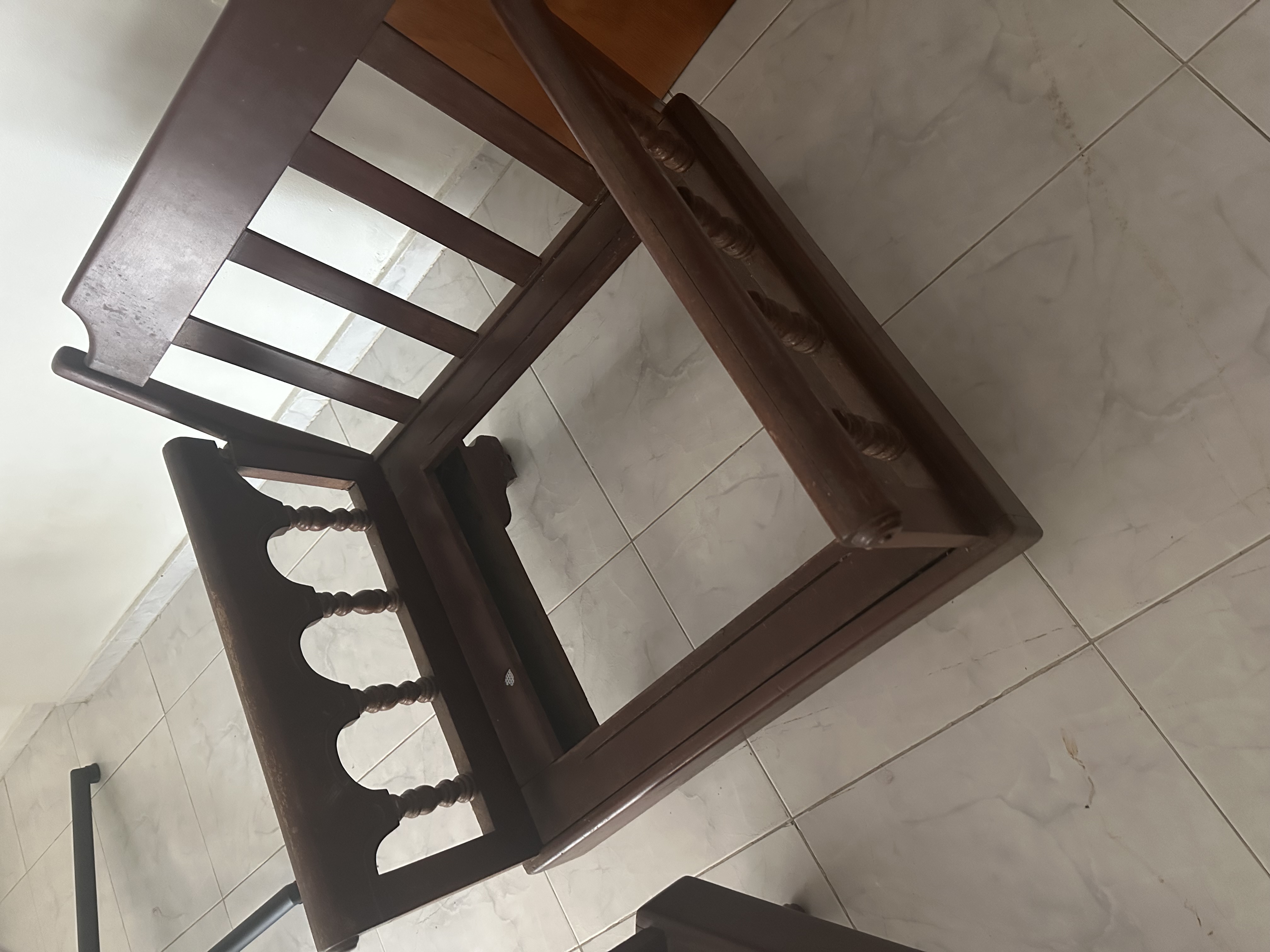 muebles y colchones - Vendo butacas de caoba centenaria  1