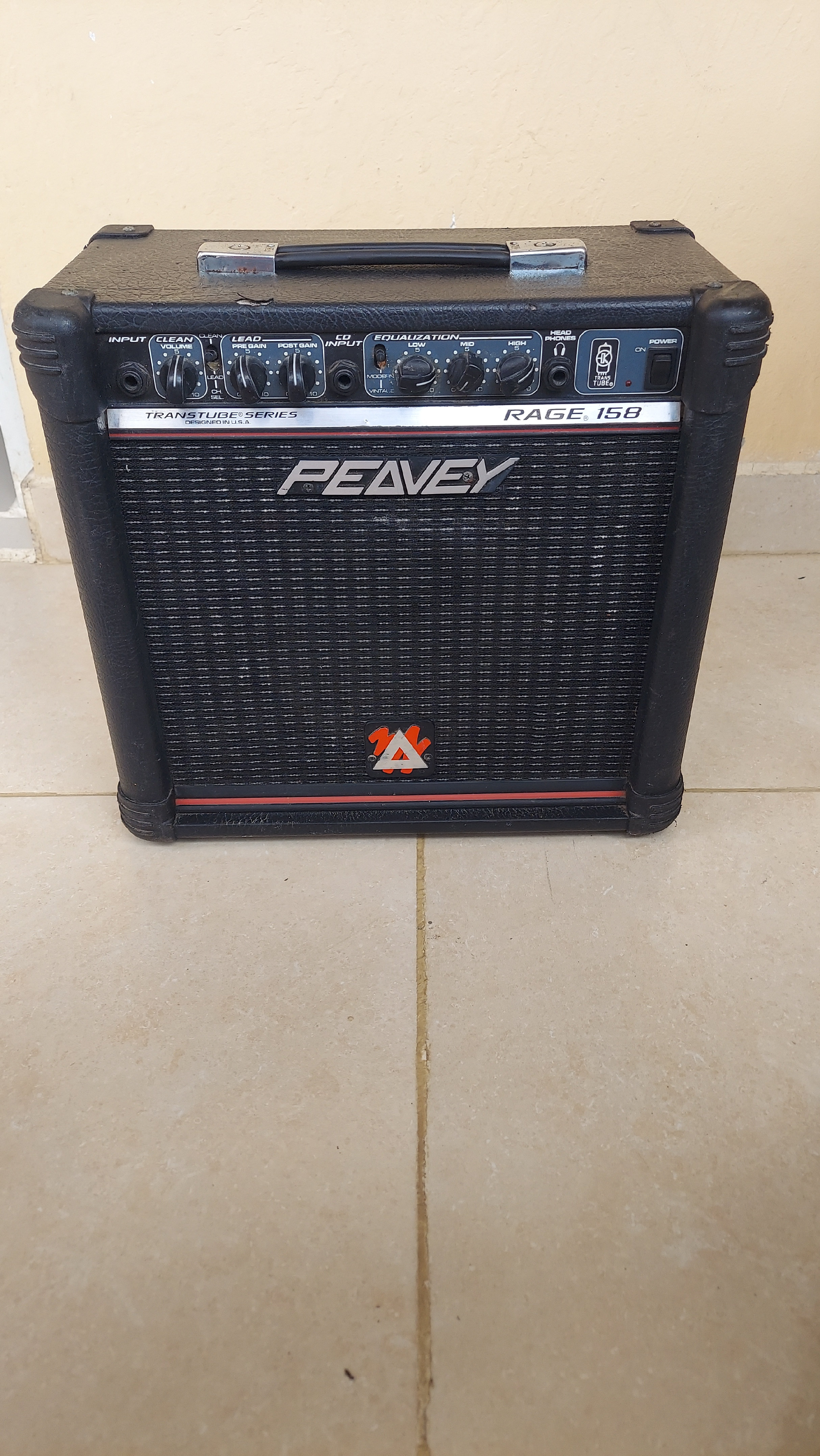 camaras y audio - AMPLIFICADOR DE GUITARRA 🎸 PEAVEY DE 40 WATTS  1