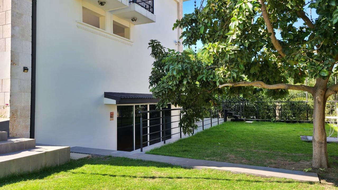 apartamentos - MODERNA Y LUJOSA CASA EN VENTA SANTIAGO. 9