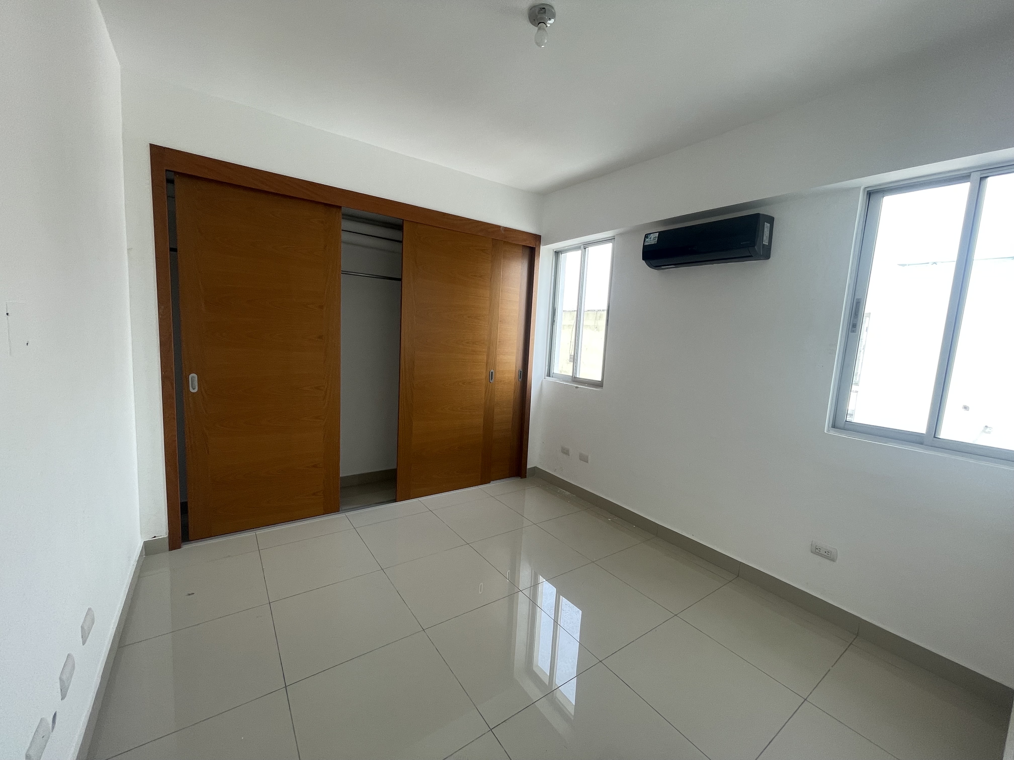 apartamentos - Alquilo Apartamento de 2 Habitaciones en Santo Domingo Distrito Nacional  5