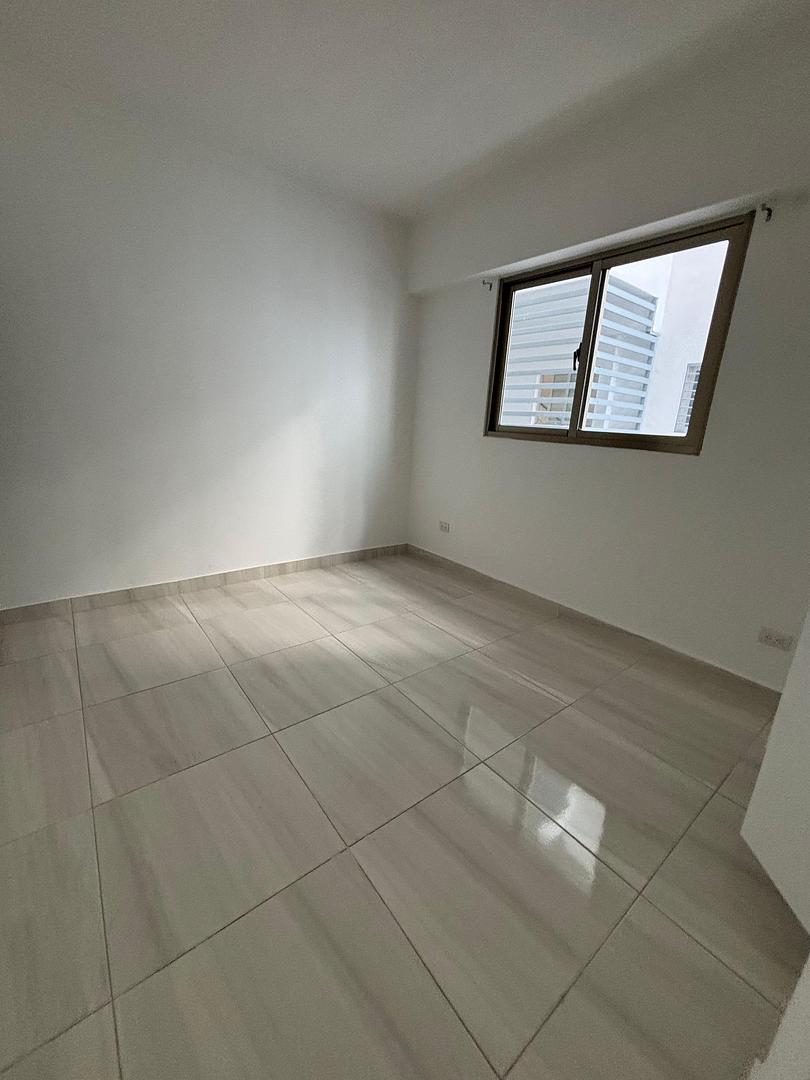apartamentos - Apartamento en alquiler en Evaristo Morales  6