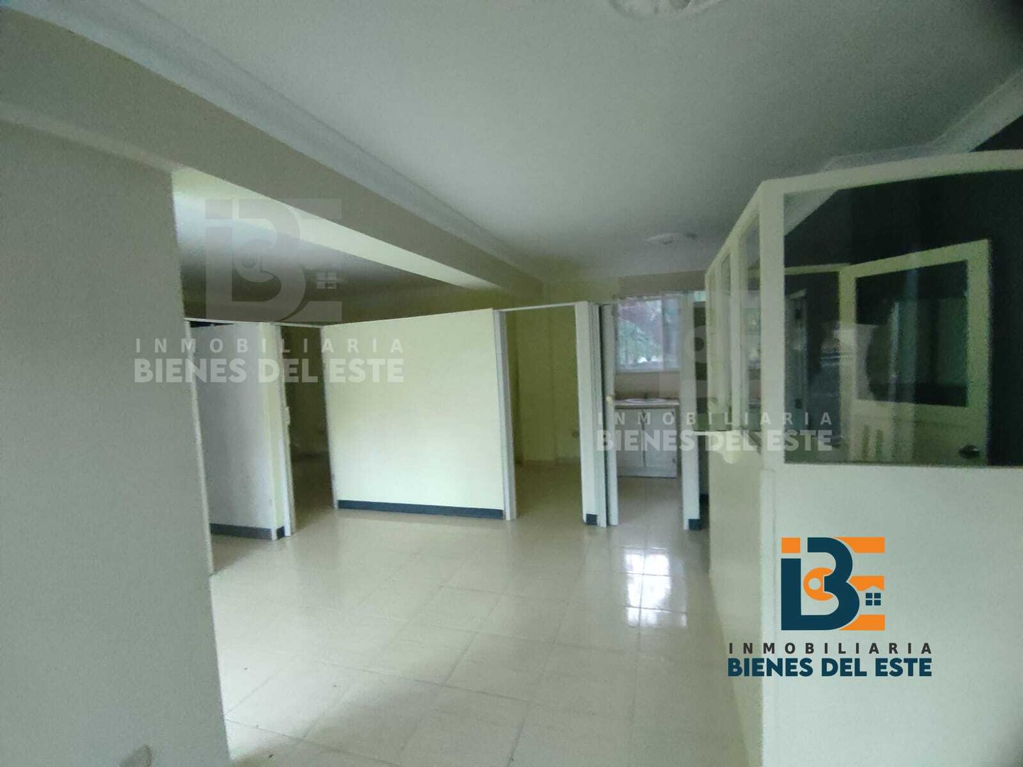 oficinas y locales comerciales - 📍Se Renta Local Comercial en Villa Velázquez, Primer Nivel 0